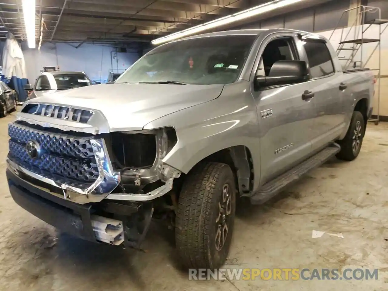 1 Photograph of a damaged car 5TFDY5F12KX846311 TOYOTA TUNDRA 2019