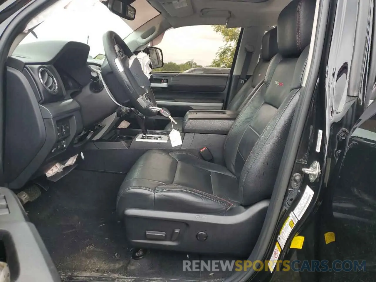 7 Photograph of a damaged car 5TFDY5F13KX807551 TOYOTA TUNDRA 2019
