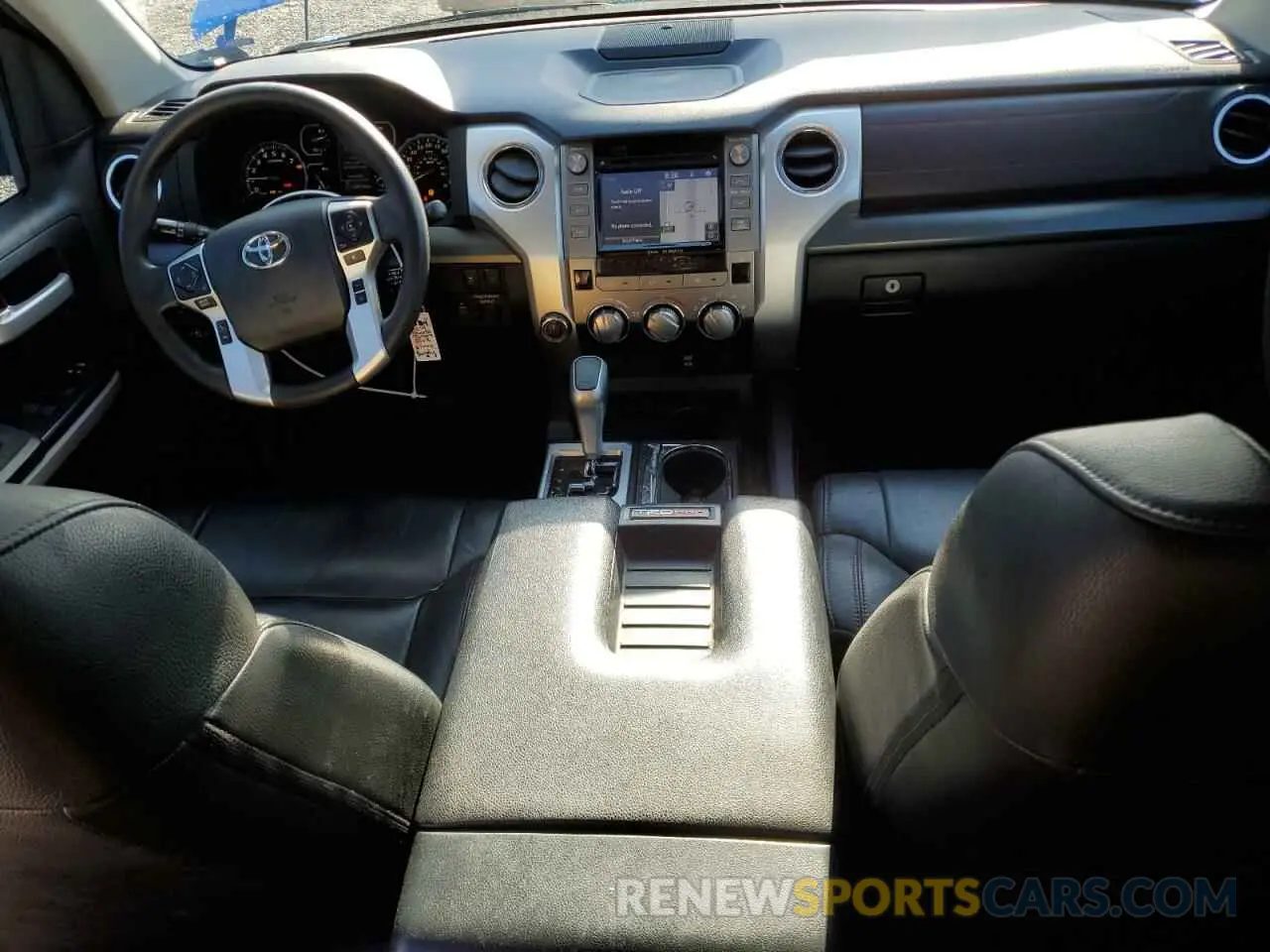 8 Photograph of a damaged car 5TFDY5F13KX817710 TOYOTA TUNDRA 2019