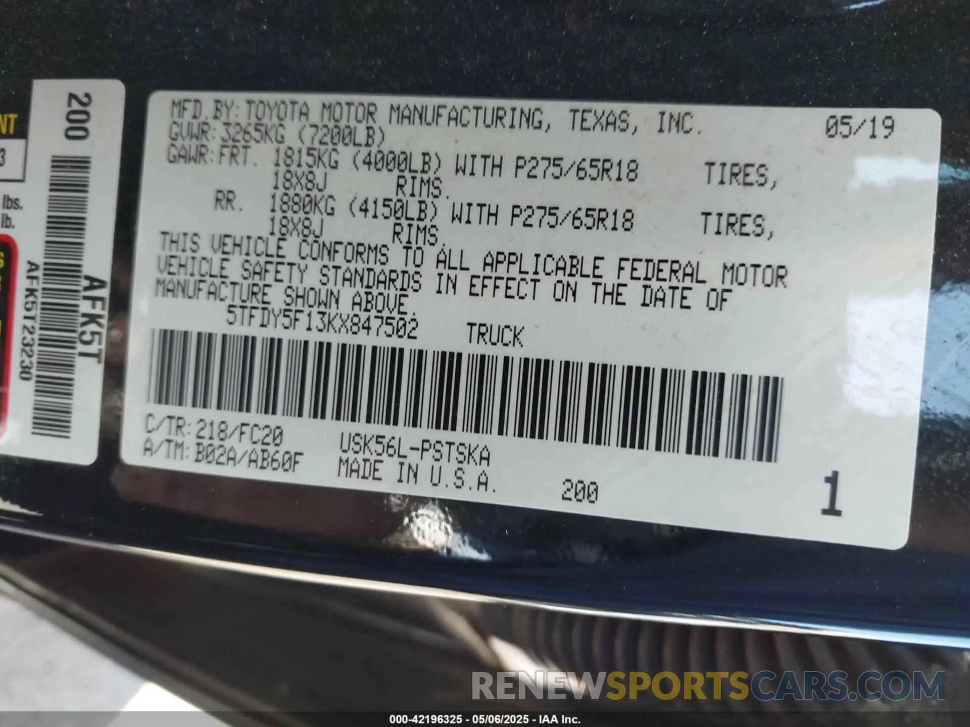 9 Photograph of a damaged car 5TFDY5F13KX847502 TOYOTA TUNDRA 2019