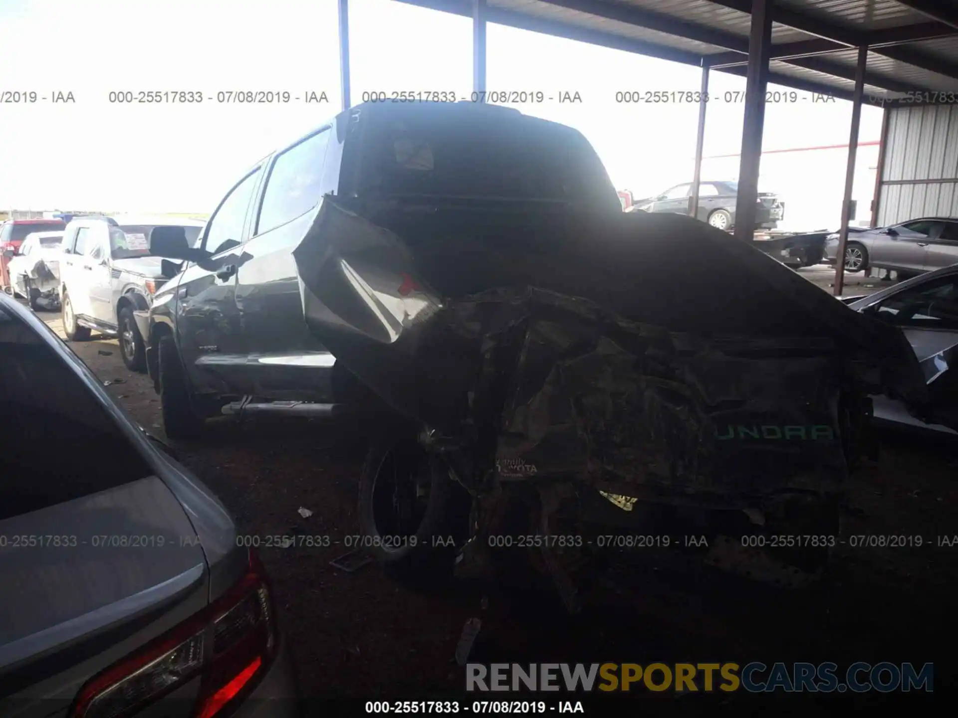 3 Photograph of a damaged car 5TFDY5F14KX782112 TOYOTA TUNDRA 2019