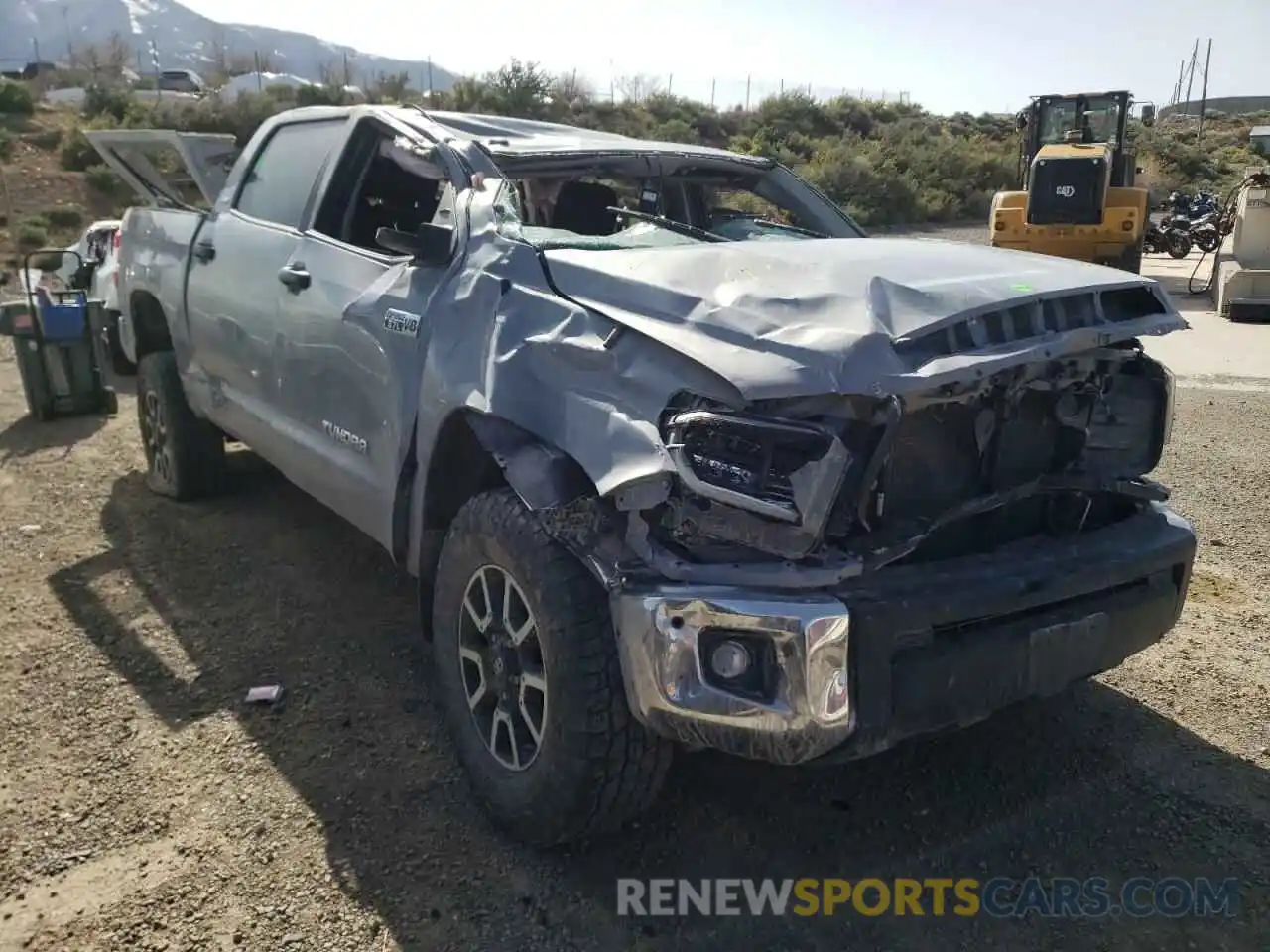 1 Photograph of a damaged car 5TFDY5F14KX801810 TOYOTA TUNDRA 2019