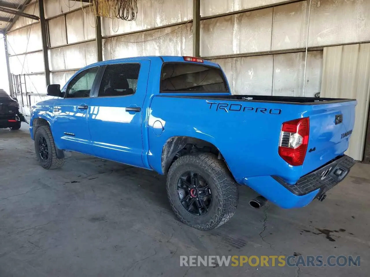 2 Photograph of a damaged car 5TFDY5F14KX815206 TOYOTA TUNDRA 2019