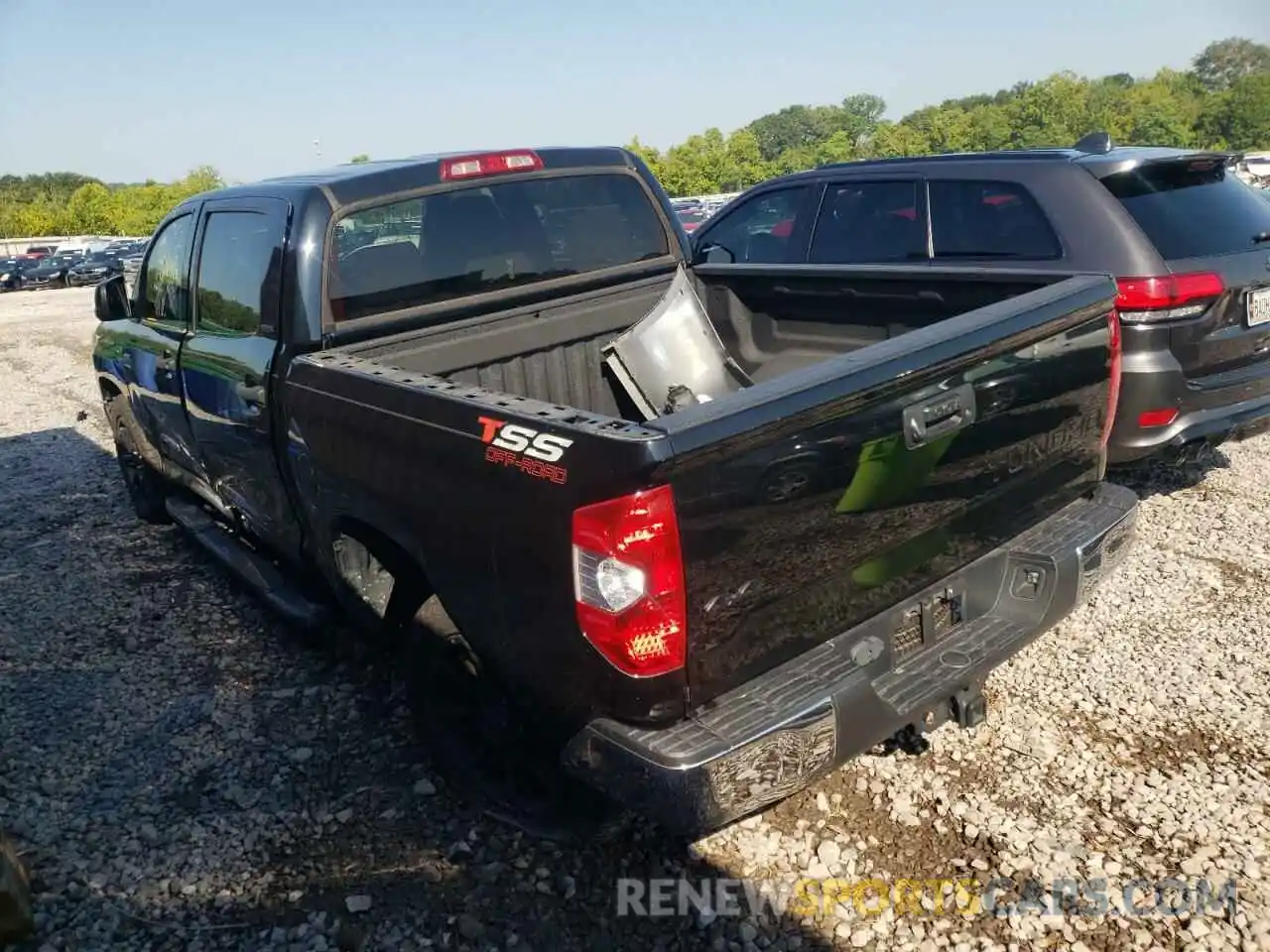 3 Photograph of a damaged car 5TFDY5F14KX826304 TOYOTA TUNDRA 2019