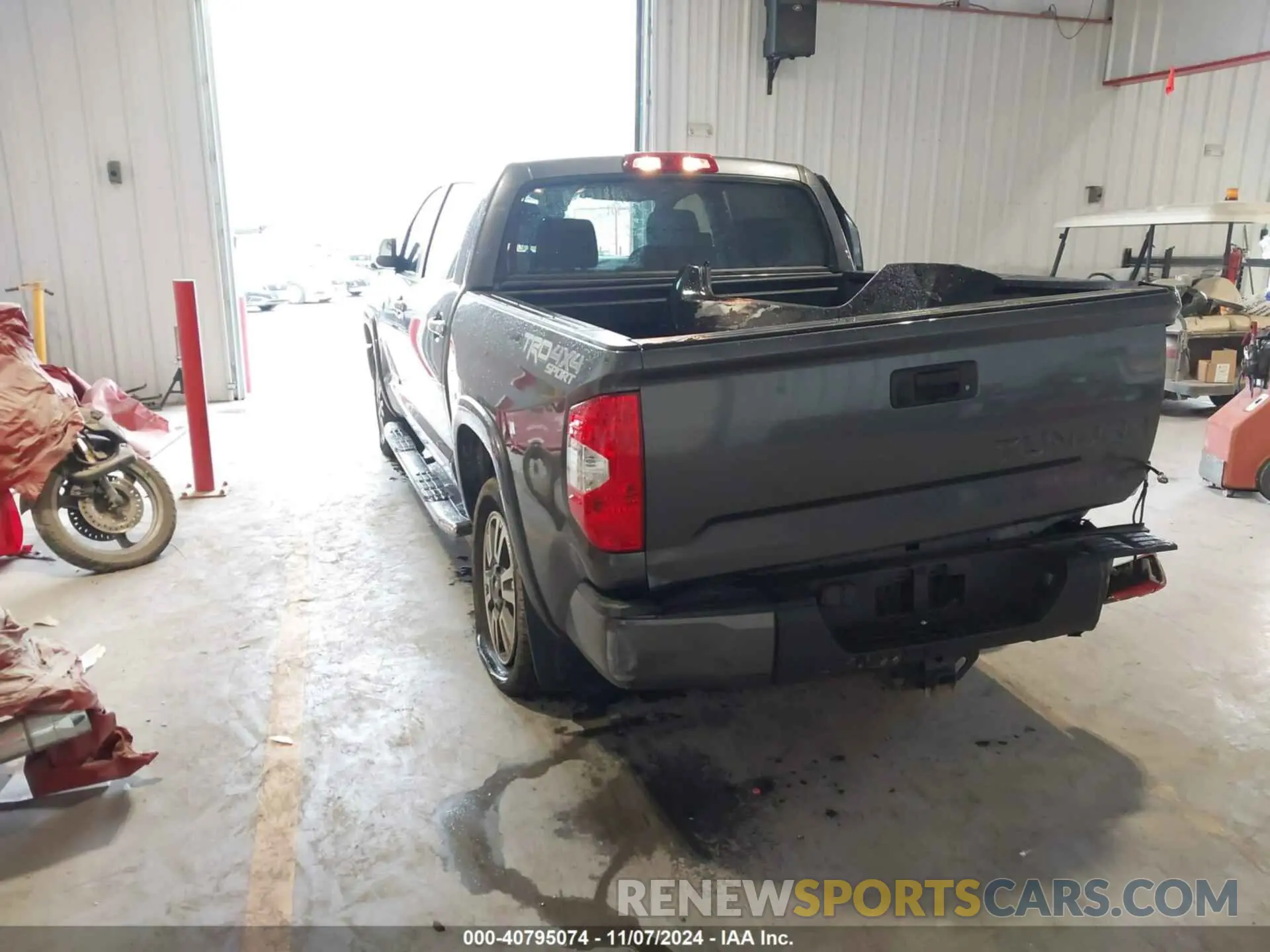 3 Photograph of a damaged car 5TFDY5F15KX789117 TOYOTA TUNDRA 2019