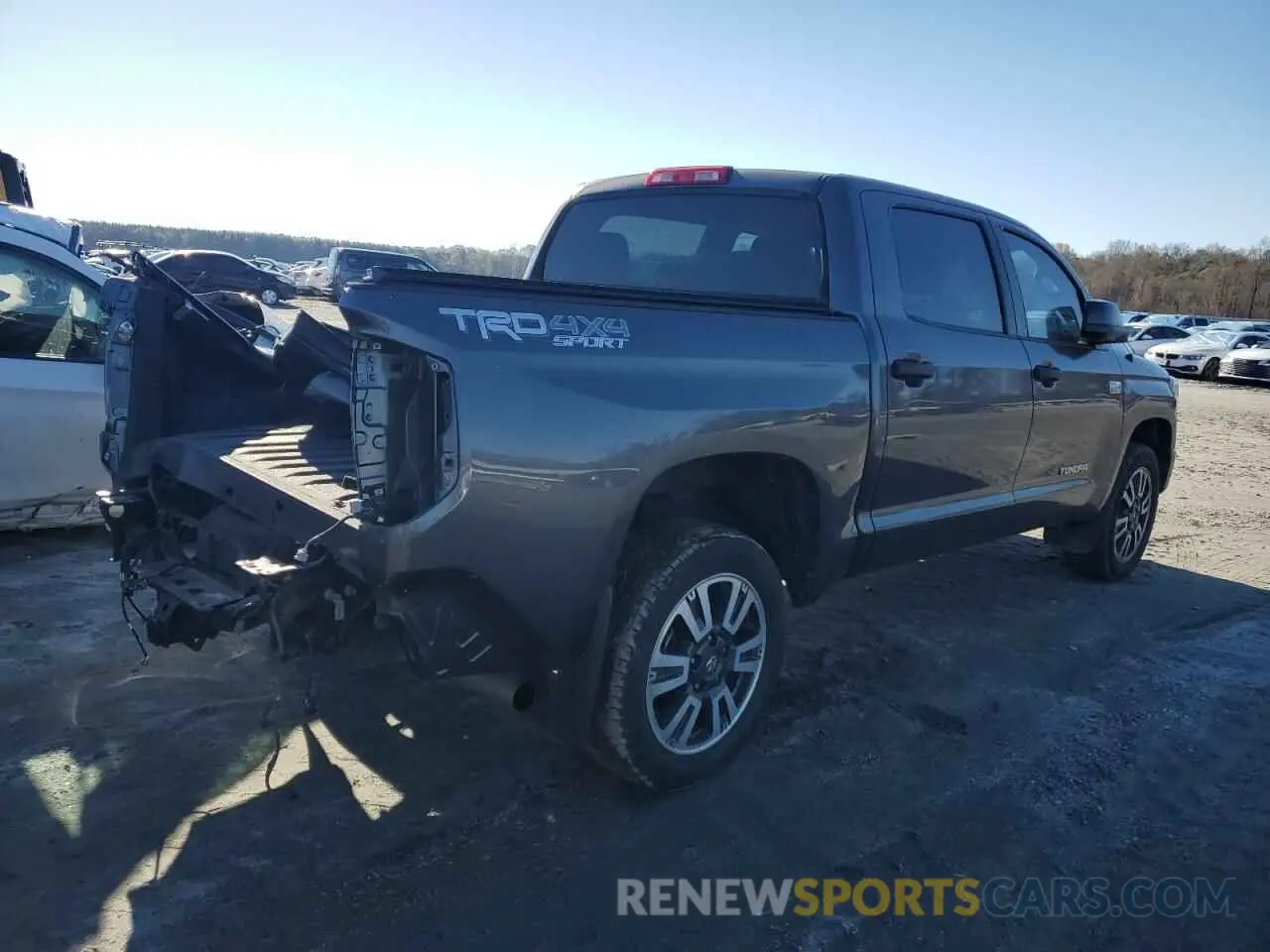 3 Photograph of a damaged car 5TFDY5F15KX813304 TOYOTA TUNDRA 2019