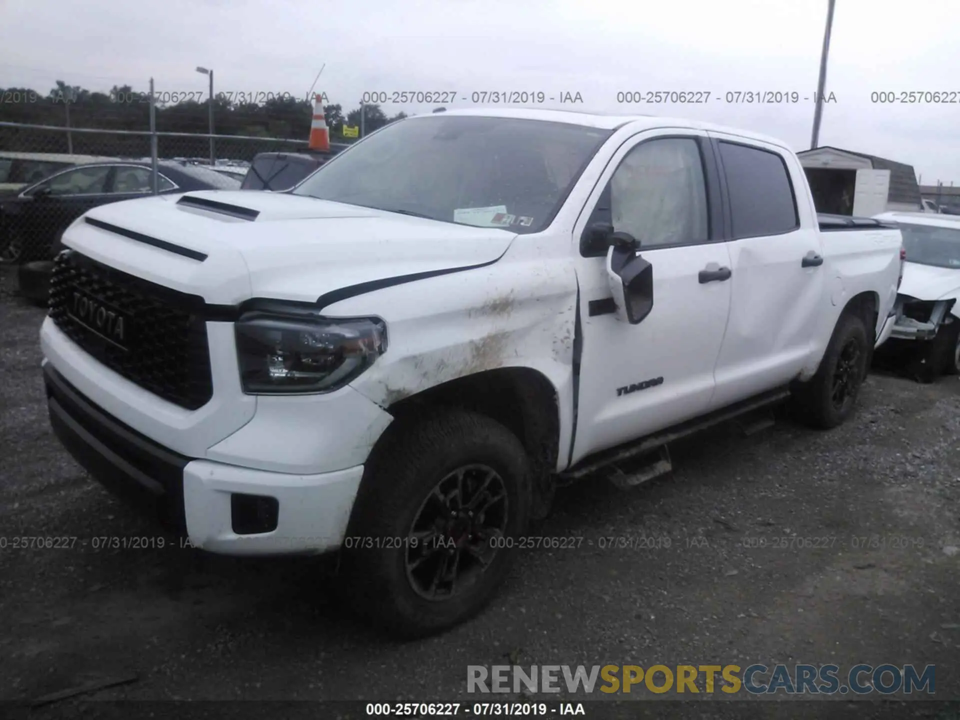 2 Photograph of a damaged car 5TFDY5F15KX816333 TOYOTA TUNDRA 2019