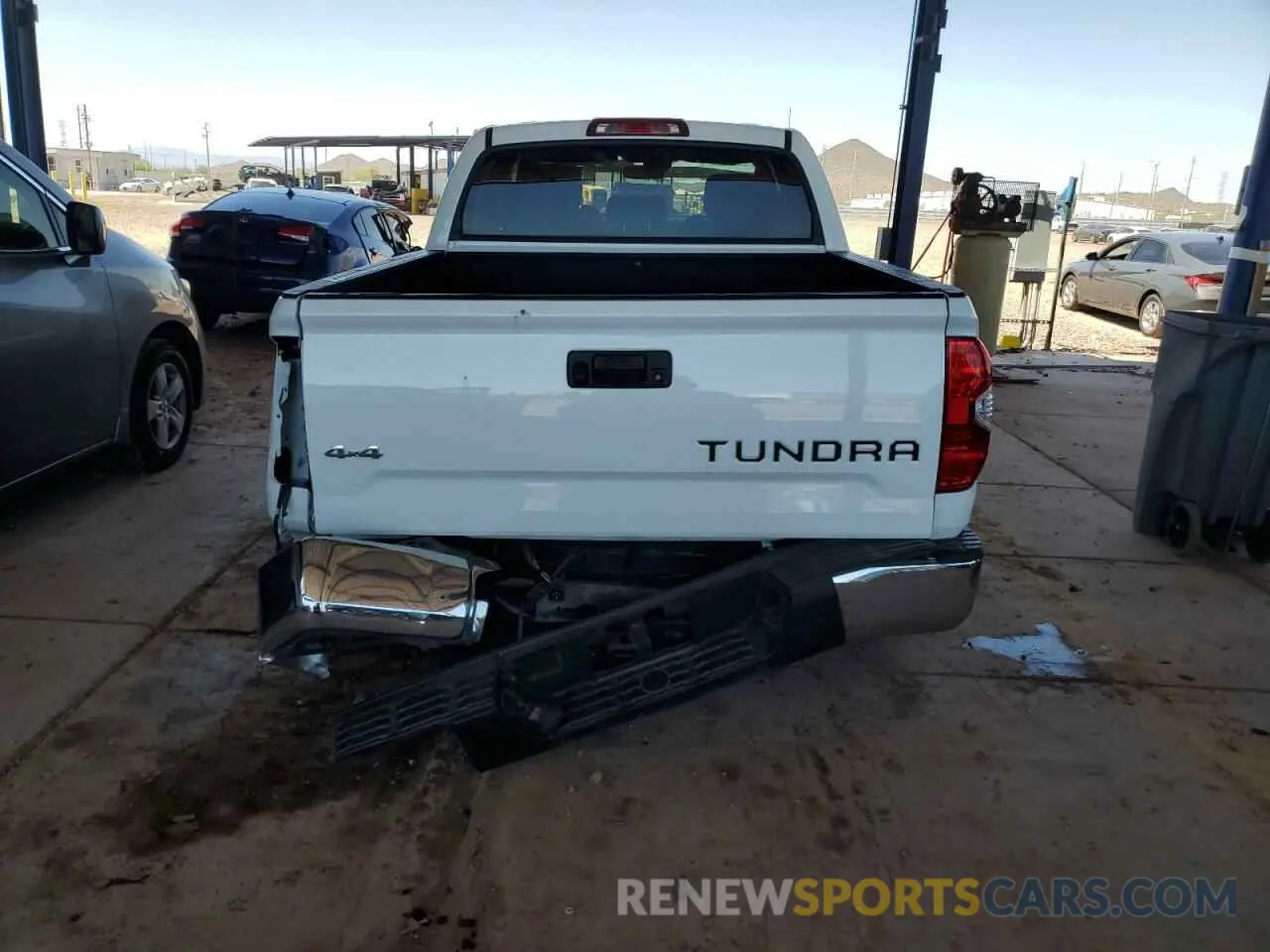 6 Photograph of a damaged car 5TFDY5F15KX857867 TOYOTA TUNDRA 2019