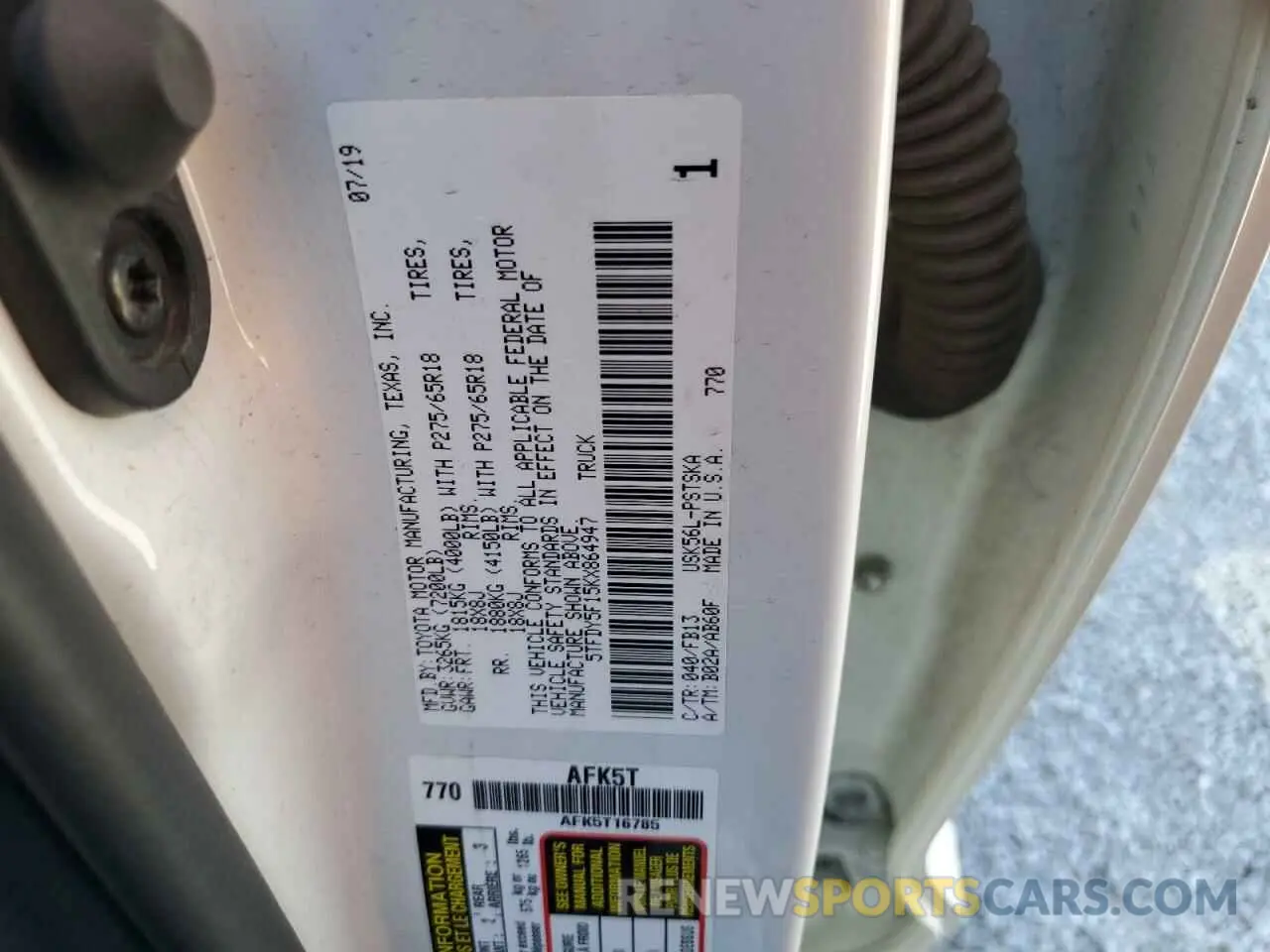 12 Photograph of a damaged car 5TFDY5F15KX864947 TOYOTA TUNDRA 2019