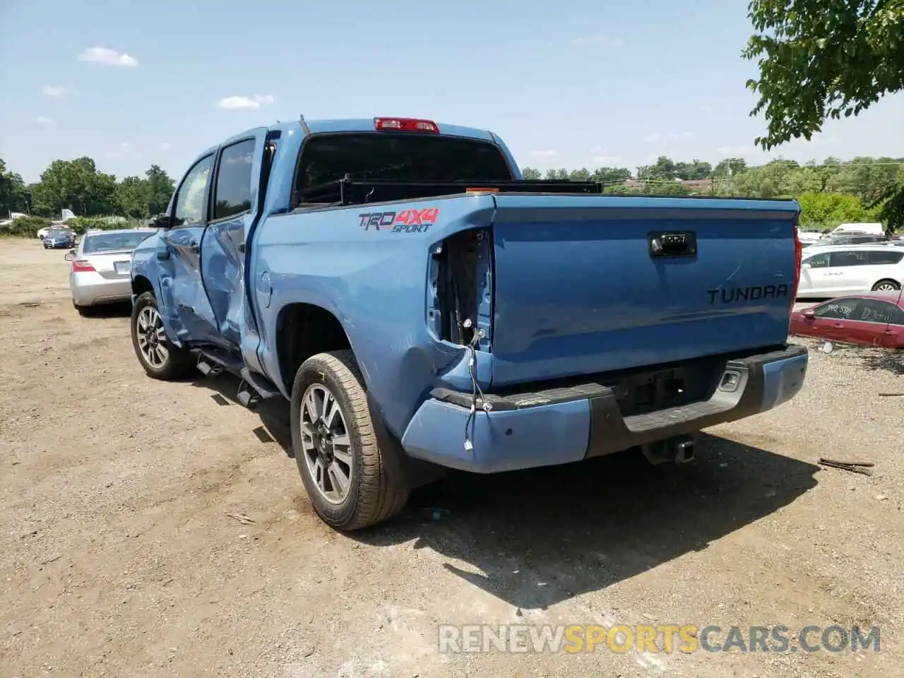 3 Photograph of a damaged car 5TFDY5F16KX795993 TOYOTA TUNDRA 2019