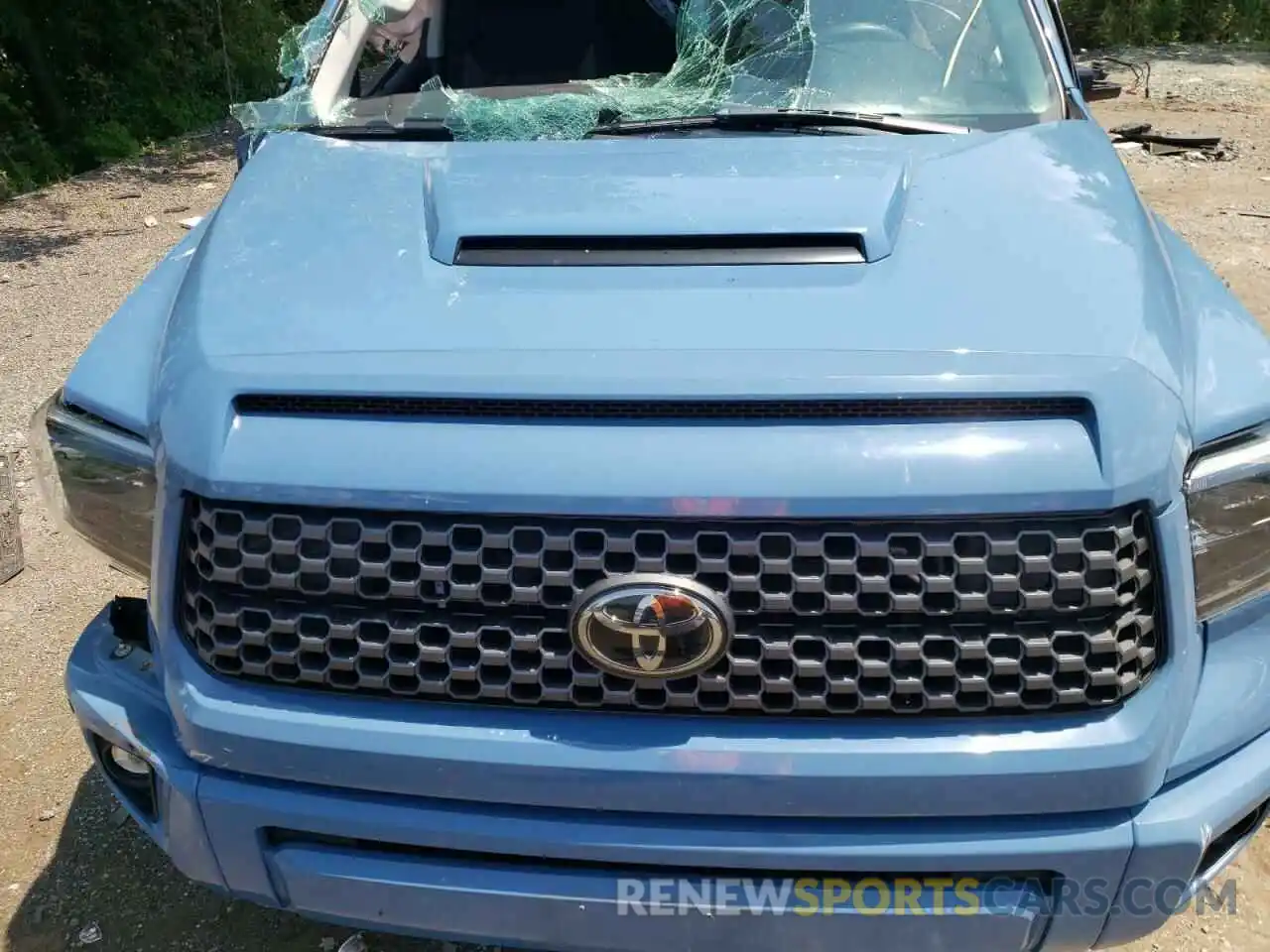 7 Photograph of a damaged car 5TFDY5F16KX795993 TOYOTA TUNDRA 2019