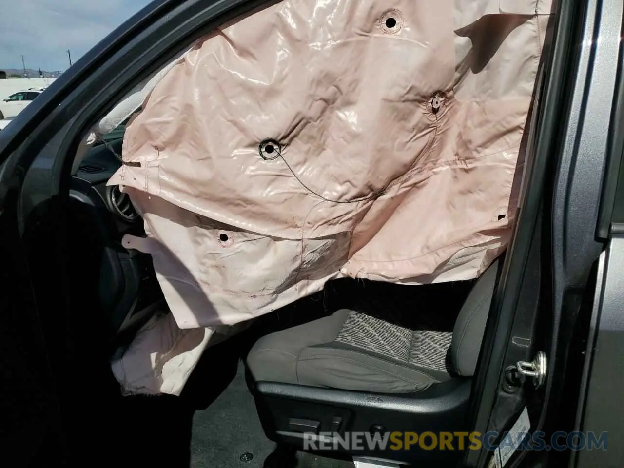 7 Photograph of a damaged car 5TFDY5F16KX845047 TOYOTA TUNDRA 2019