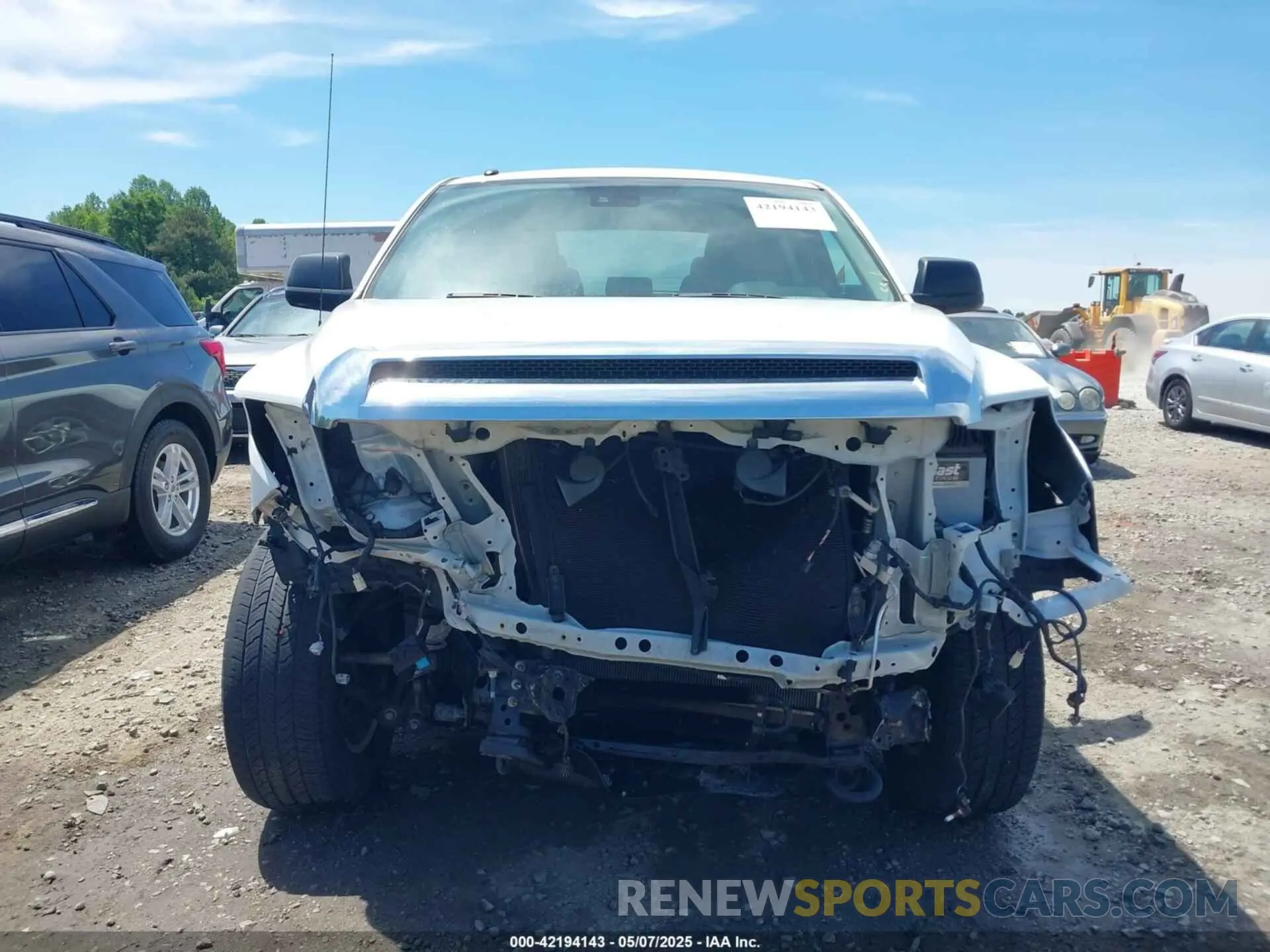 13 Photograph of a damaged car 5TFDY5F16KX861779 TOYOTA TUNDRA 2019