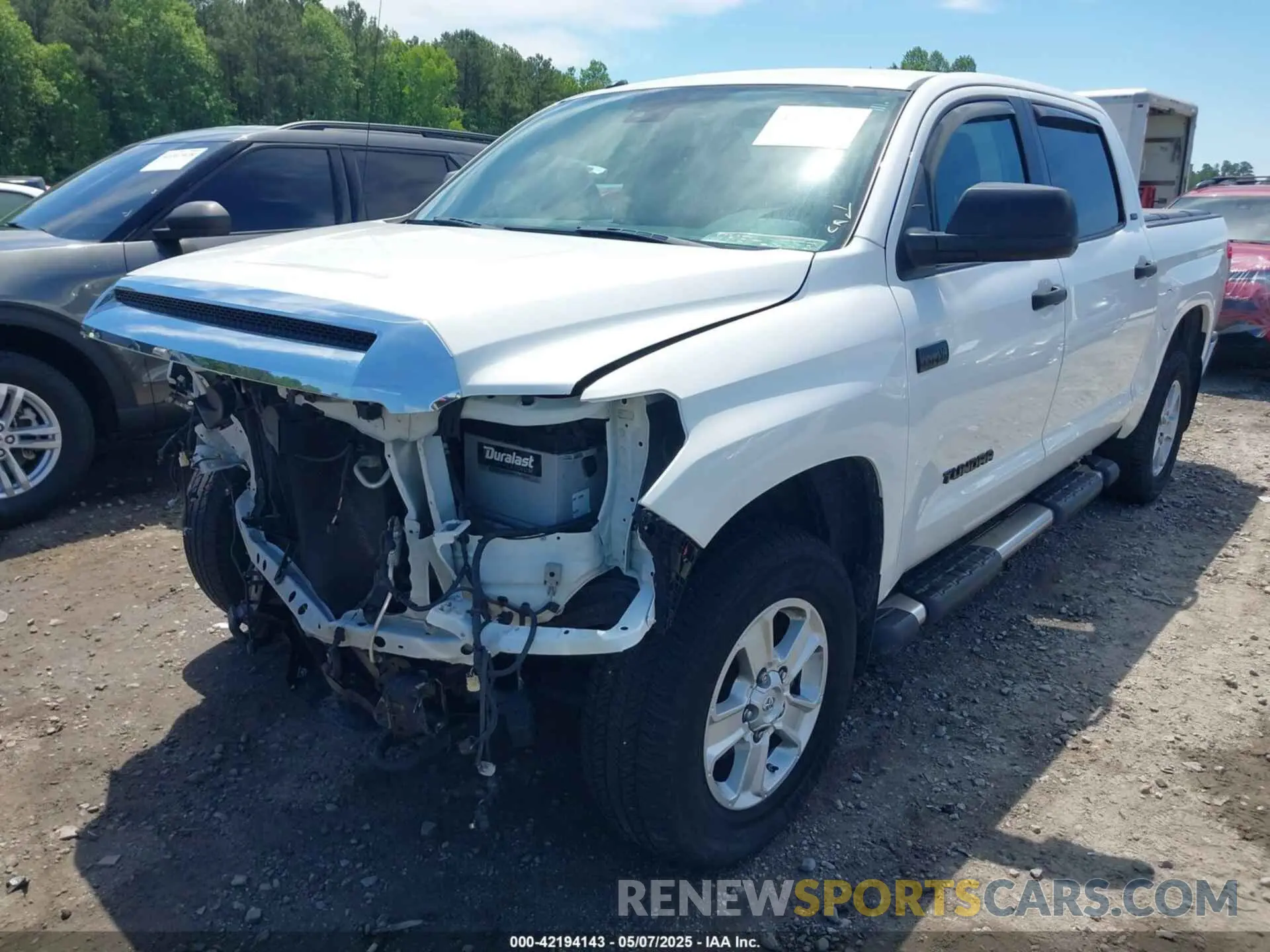2 Photograph of a damaged car 5TFDY5F16KX861779 TOYOTA TUNDRA 2019