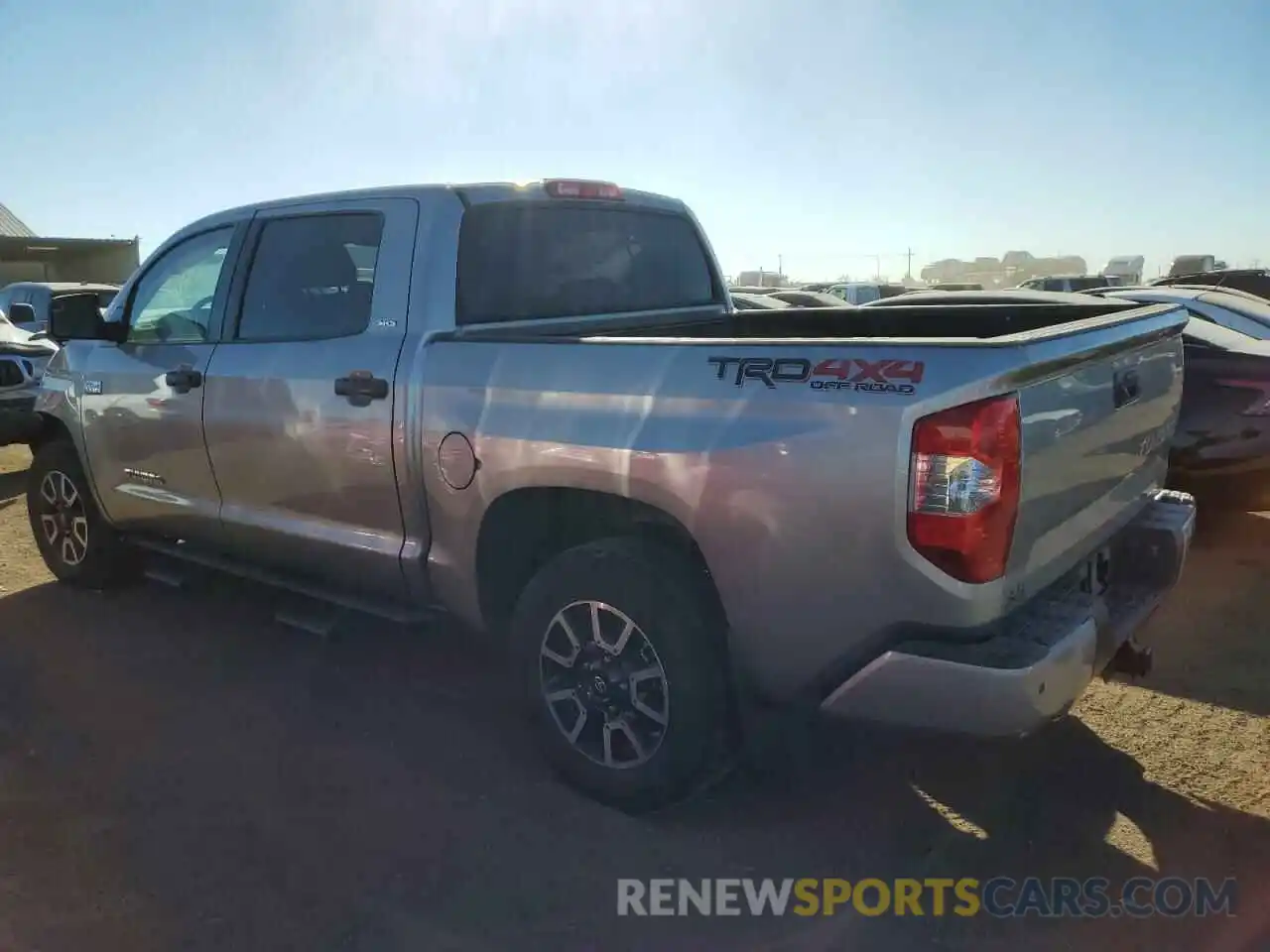 3 Photograph of a damaged car 5TFDY5F16KX863886 TOYOTA TUNDRA 2019