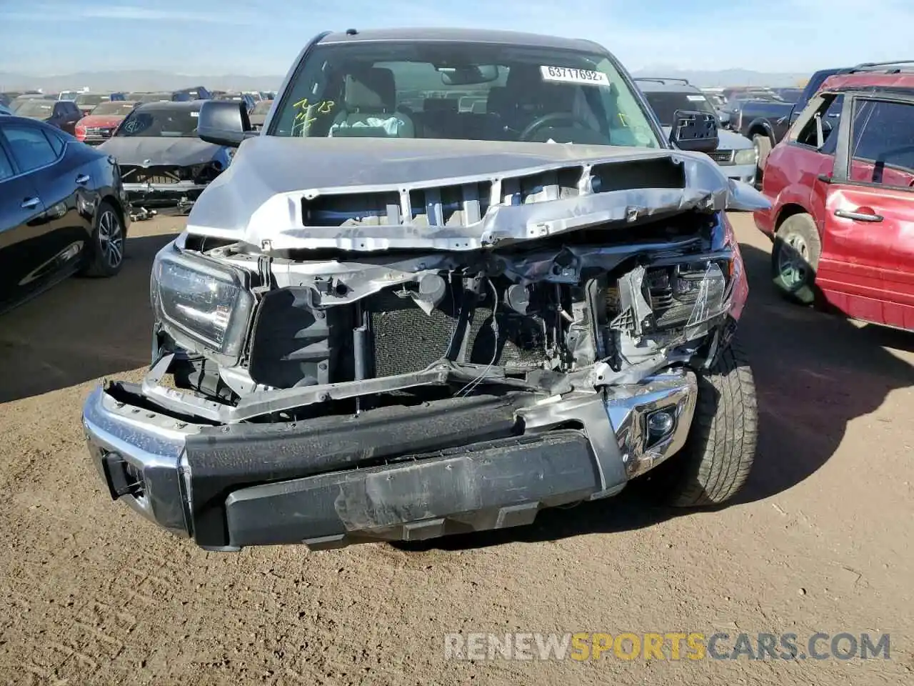 9 Photograph of a damaged car 5TFDY5F16KX863886 TOYOTA TUNDRA 2019