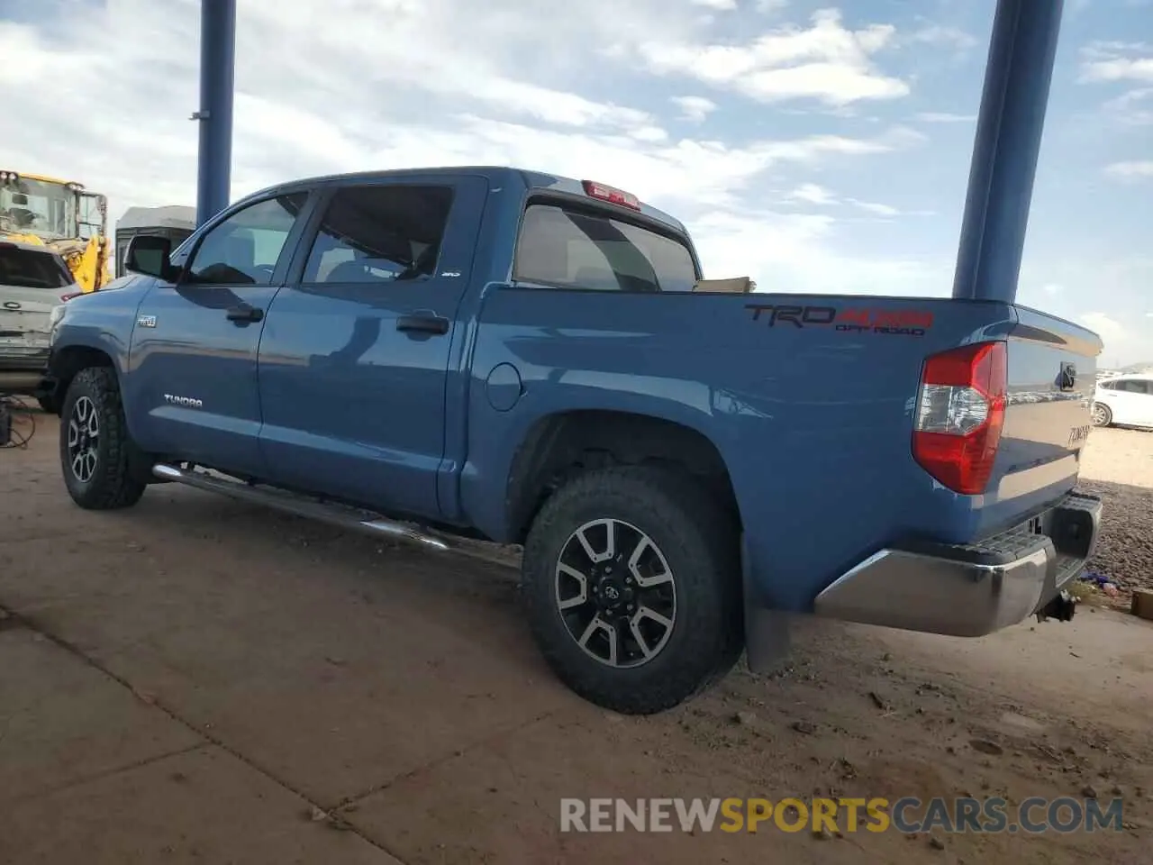 2 Photograph of a damaged car 5TFDY5F17KX784730 TOYOTA TUNDRA 2019