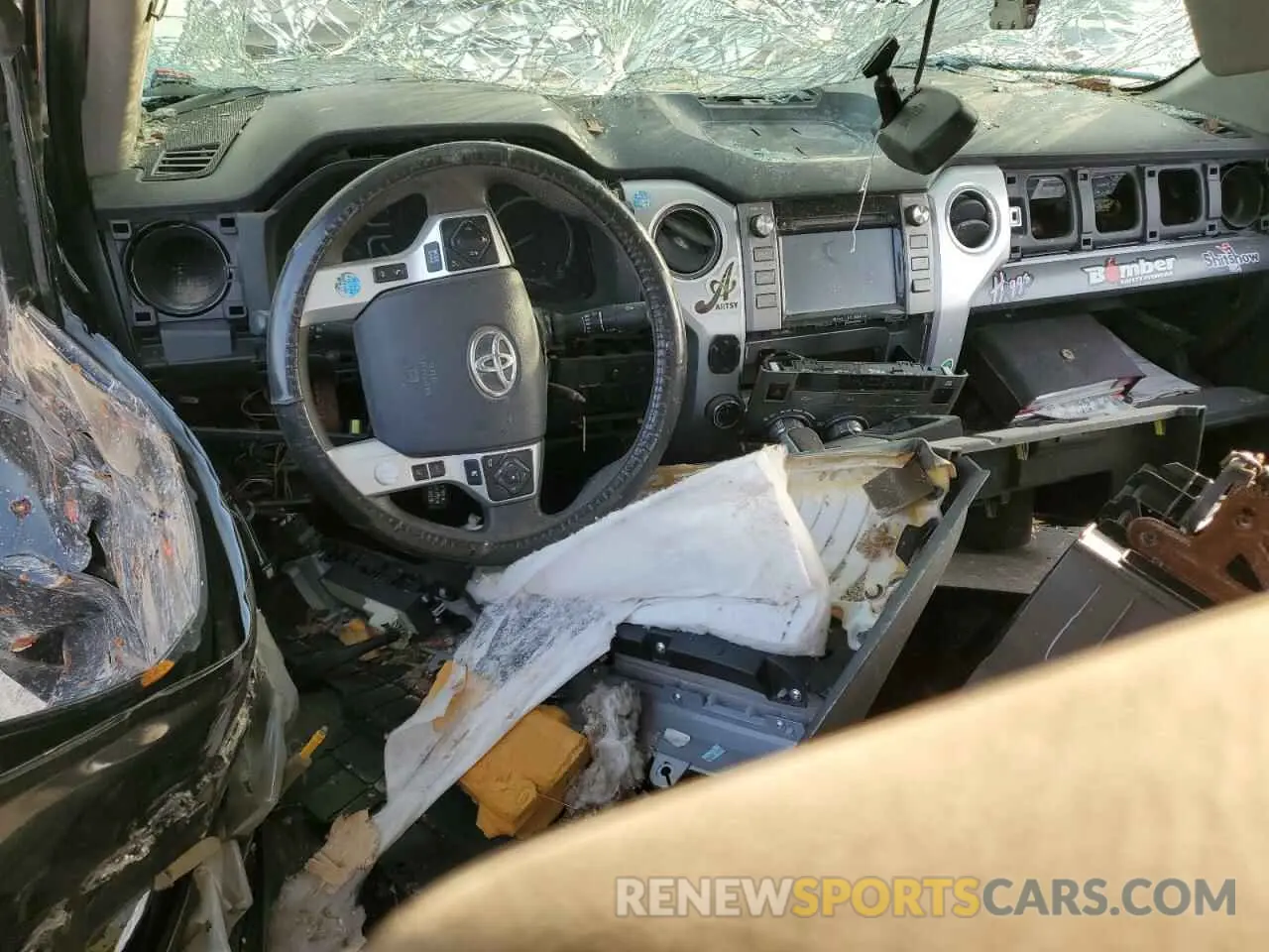 8 Photograph of a damaged car 5TFDY5F17KX838107 TOYOTA TUNDRA 2019