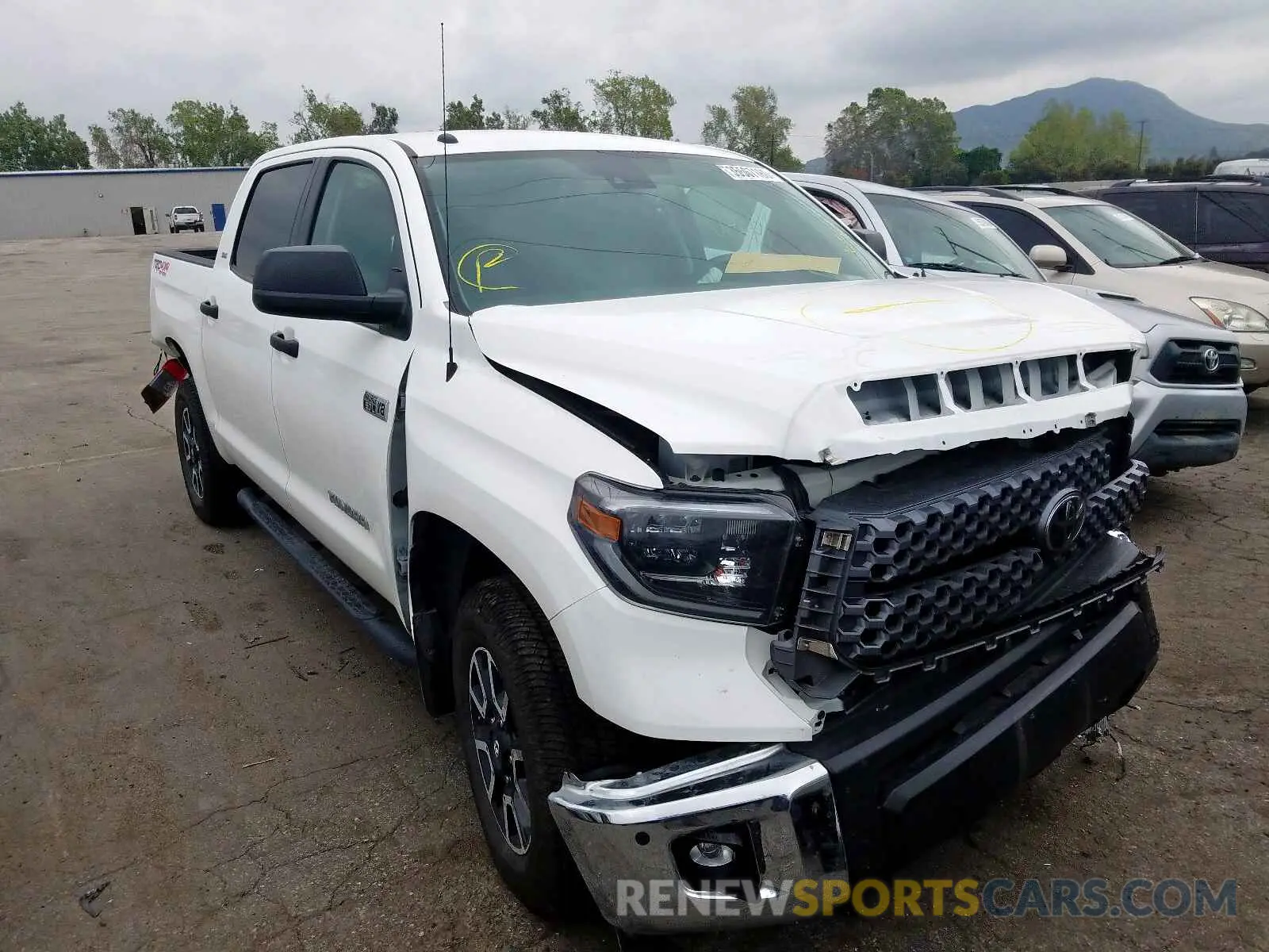 1 Photograph of a damaged car 5TFDY5F17KX840066 TOYOTA TUNDRA 2019