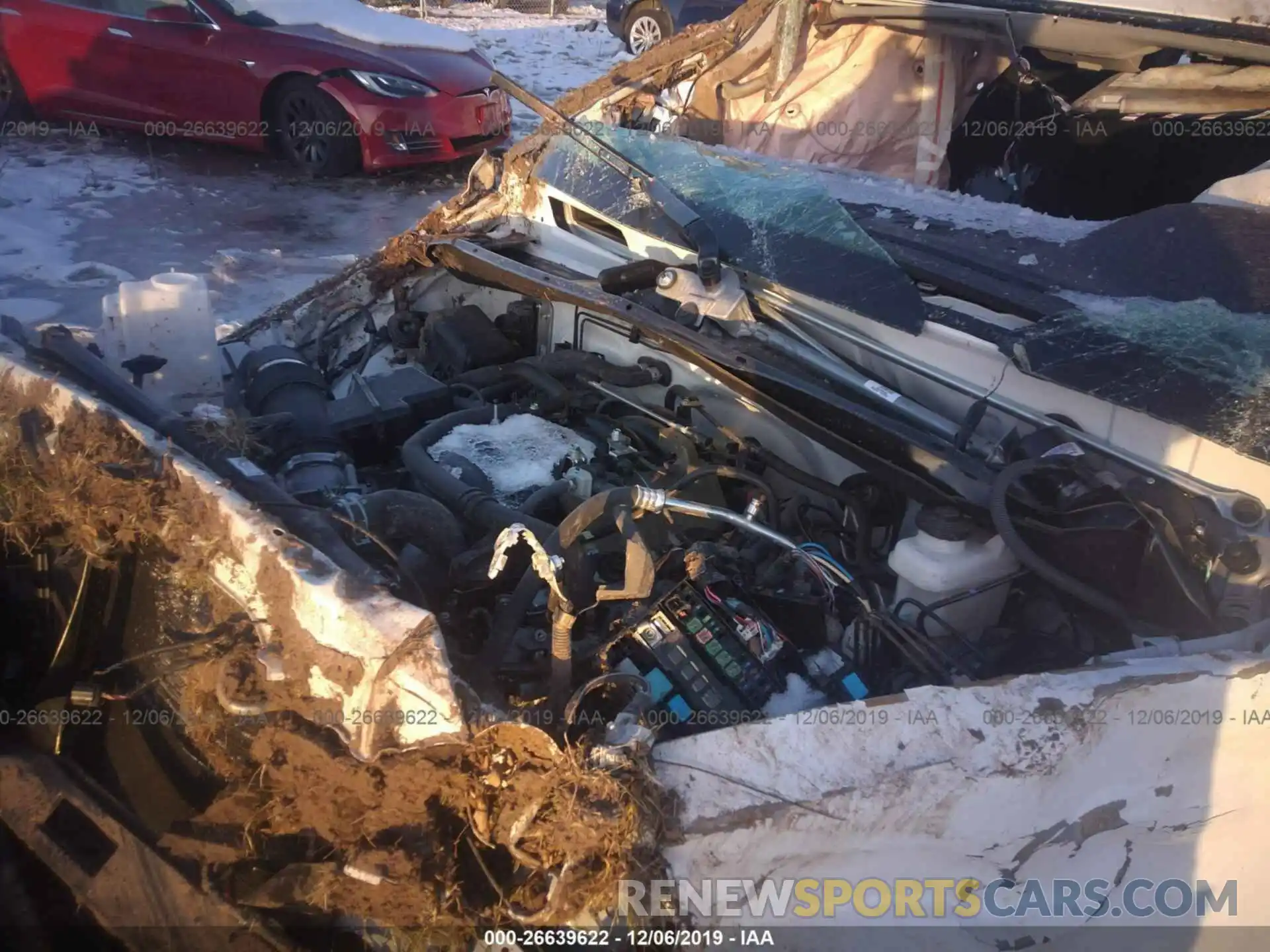 10 Photograph of a damaged car 5TFDY5F18KX804645 TOYOTA TUNDRA 2019