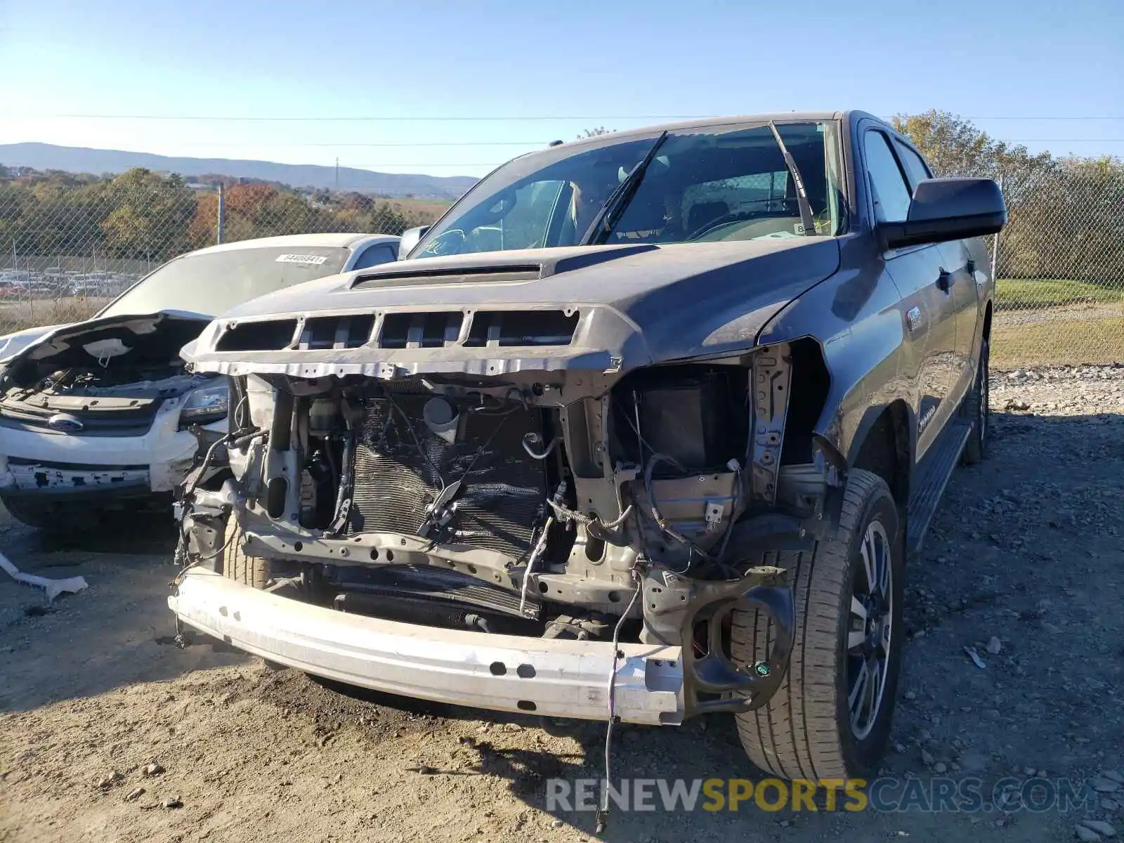 2 Photograph of a damaged car 5TFDY5F18KX867955 TOYOTA TUNDRA 2019