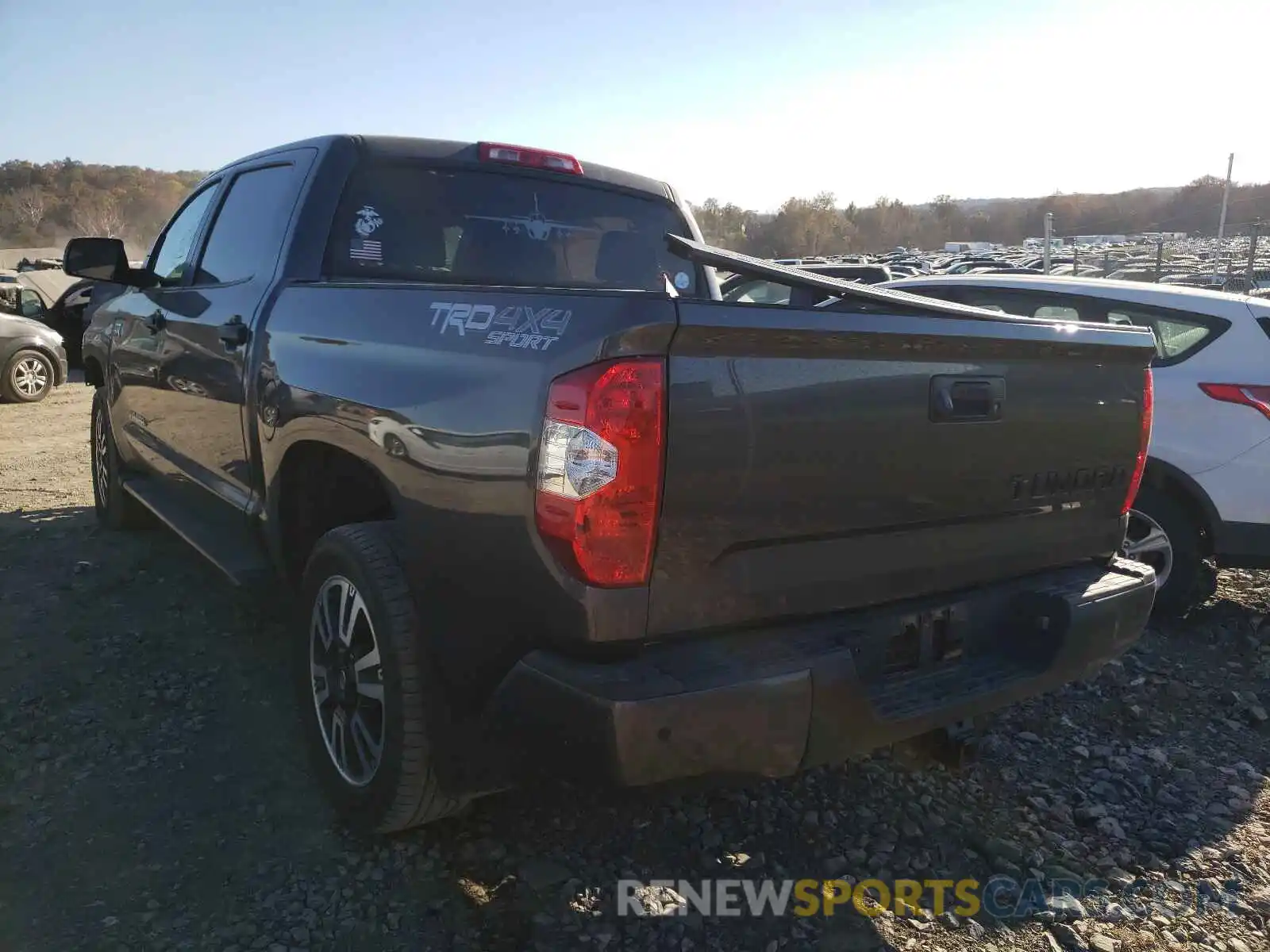 3 Photograph of a damaged car 5TFDY5F18KX867955 TOYOTA TUNDRA 2019