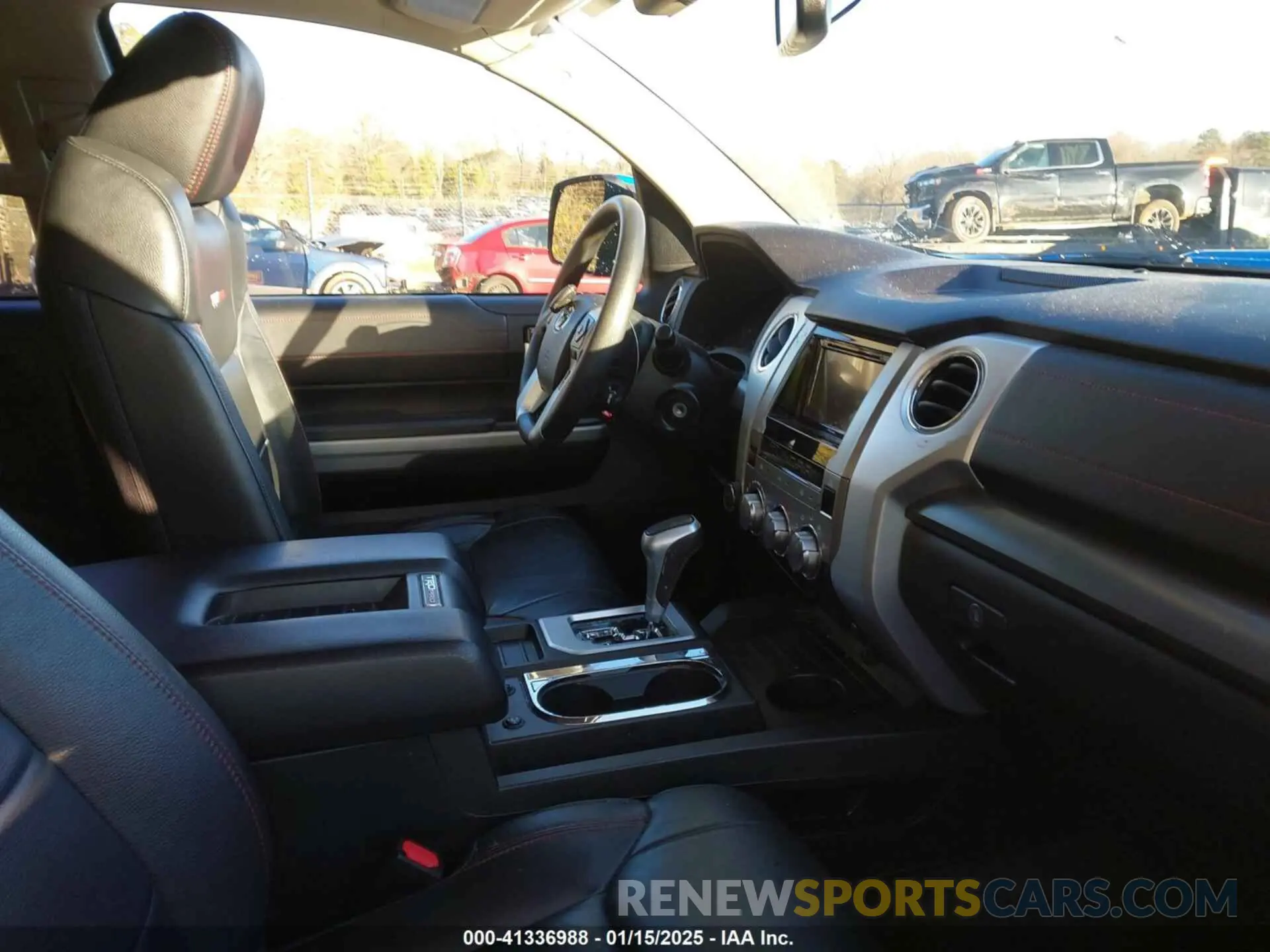 5 Photograph of a damaged car 5TFDY5F19KX793459 TOYOTA TUNDRA 2019