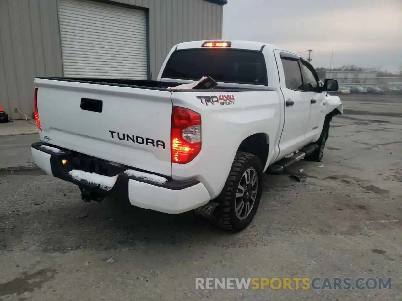 4 Photograph of a damaged car 5TFDY5F19KX794143 TOYOTA TUNDRA 2019