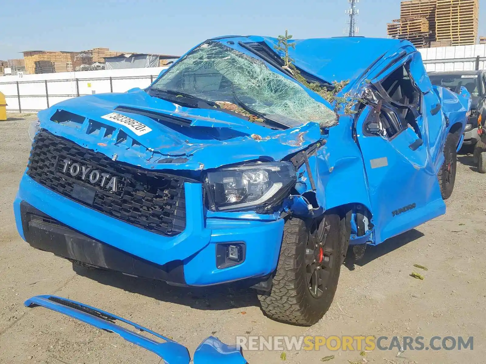 2 Photograph of a damaged car 5TFDY5F19KX794997 TOYOTA TUNDRA 2019