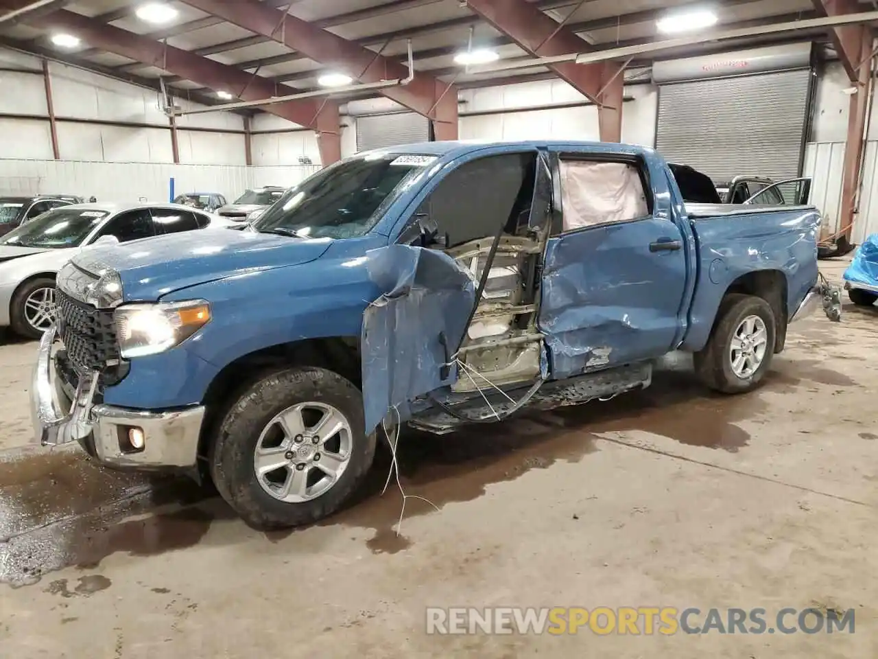 1 Photograph of a damaged car 5TFDY5F19KX825150 TOYOTA TUNDRA 2019