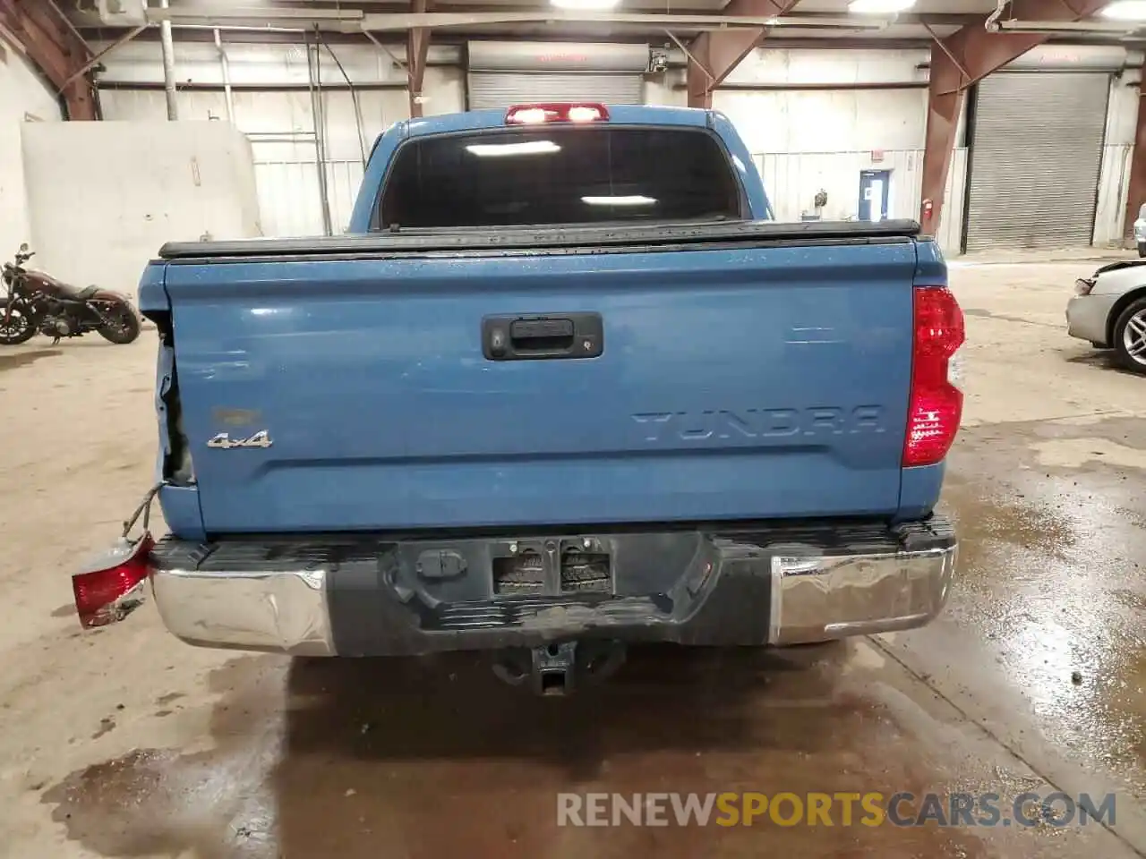 6 Photograph of a damaged car 5TFDY5F19KX825150 TOYOTA TUNDRA 2019