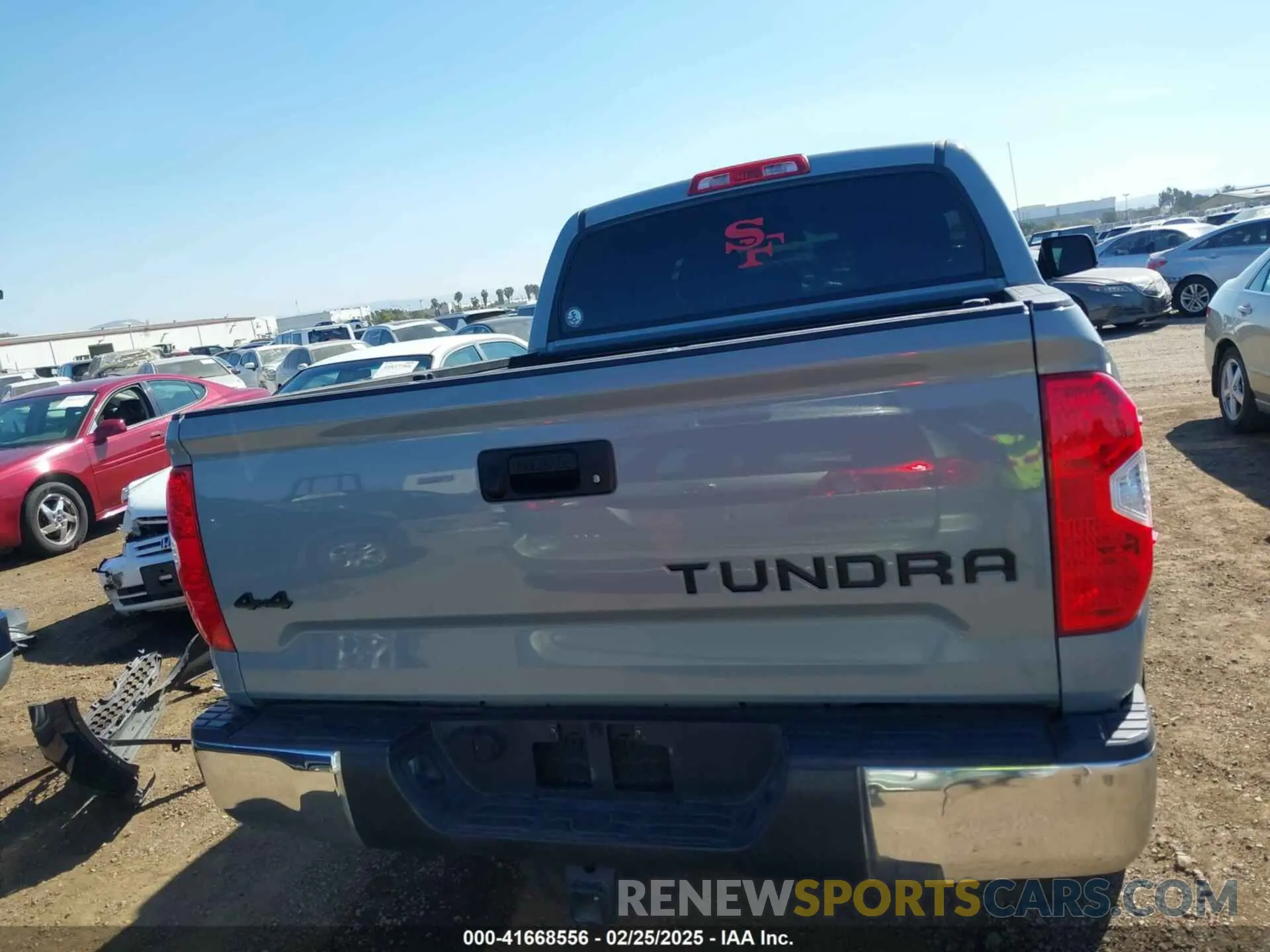 16 Photograph of a damaged car 5TFDY5F19KX828470 TOYOTA TUNDRA 2019