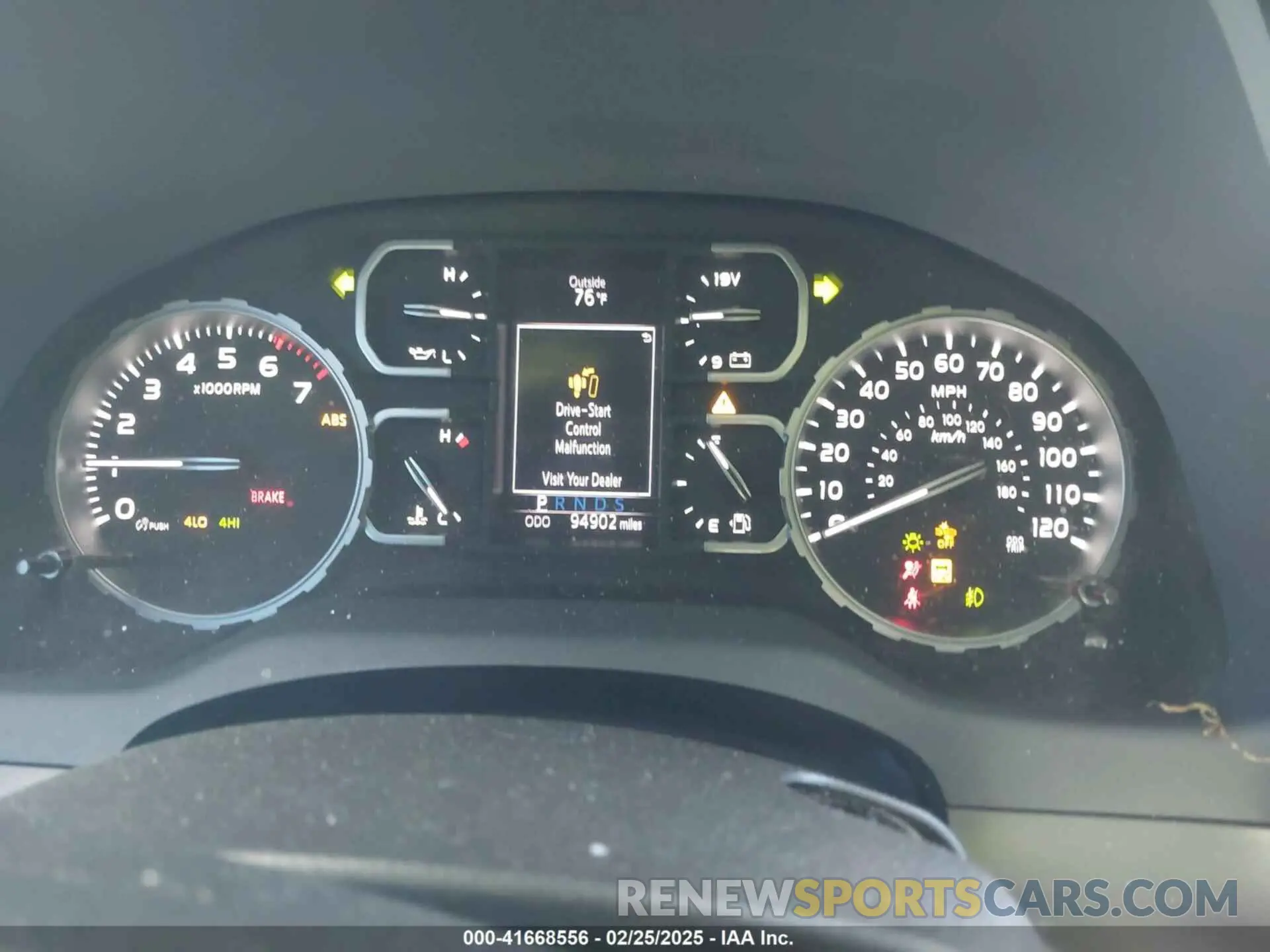 7 Photograph of a damaged car 5TFDY5F19KX828470 TOYOTA TUNDRA 2019