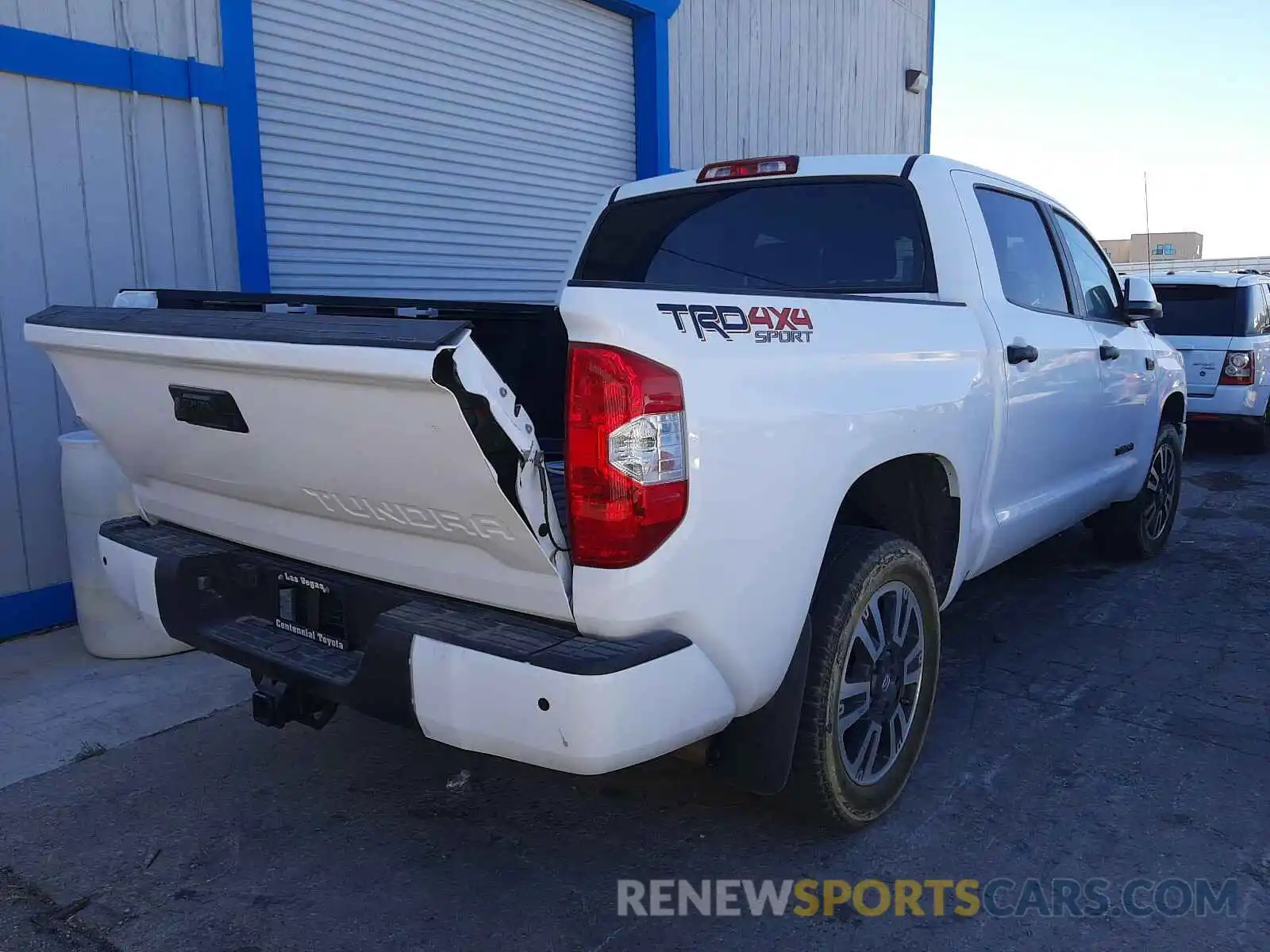 4 Photograph of a damaged car 5TFDY5F19KX858990 TOYOTA TUNDRA 2019