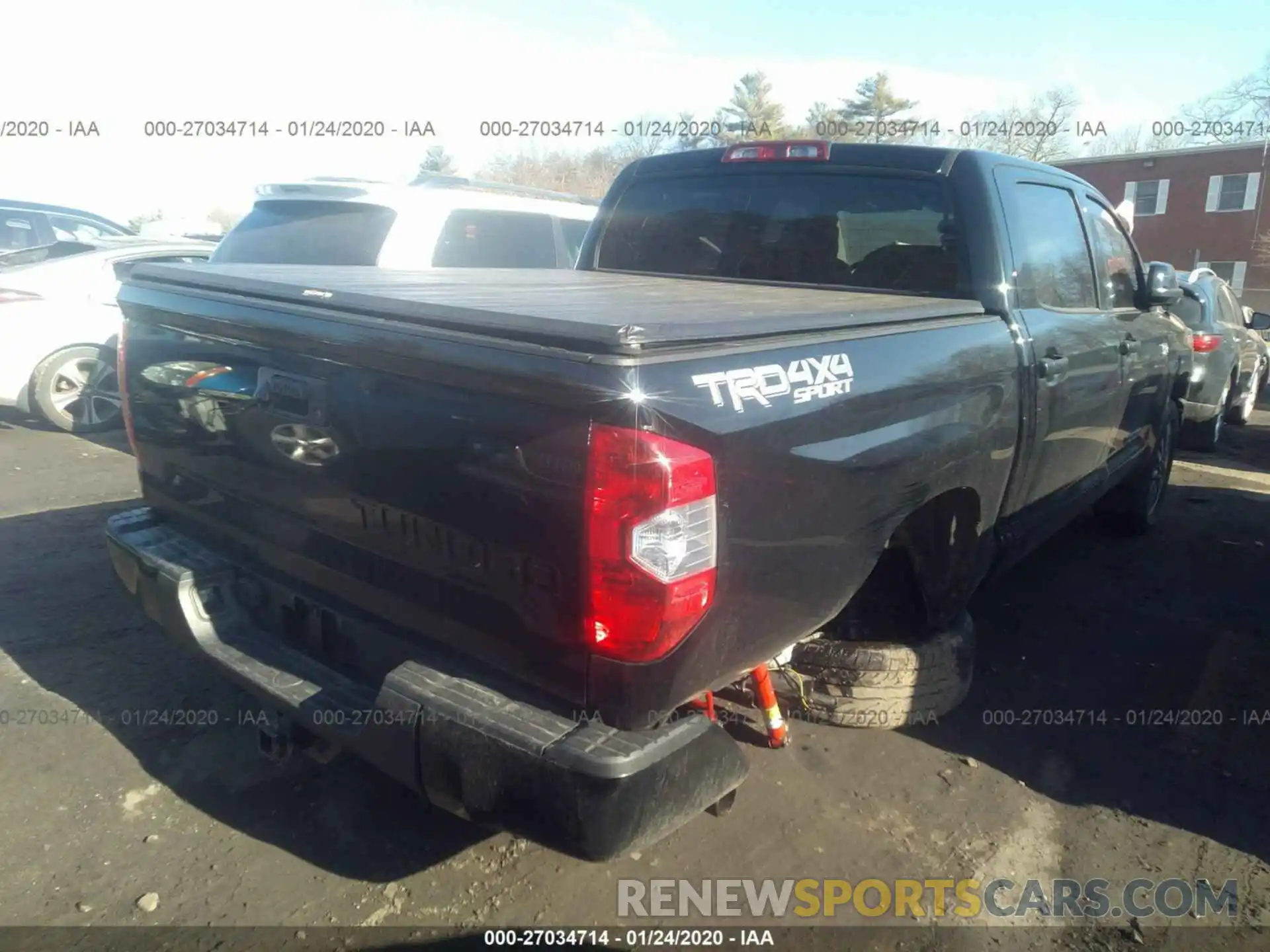 4 Photograph of a damaged car 5TFDY5F1XKX862532 TOYOTA TUNDRA 2019