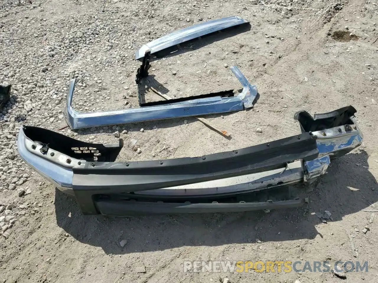 13 Photograph of a damaged car 5TFEM5F10KX141846 TOYOTA TUNDRA 2019
