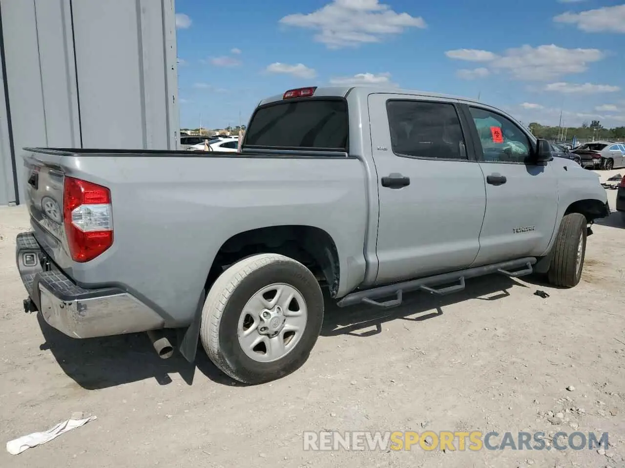 3 Photograph of a damaged car 5TFEM5F10KX141846 TOYOTA TUNDRA 2019