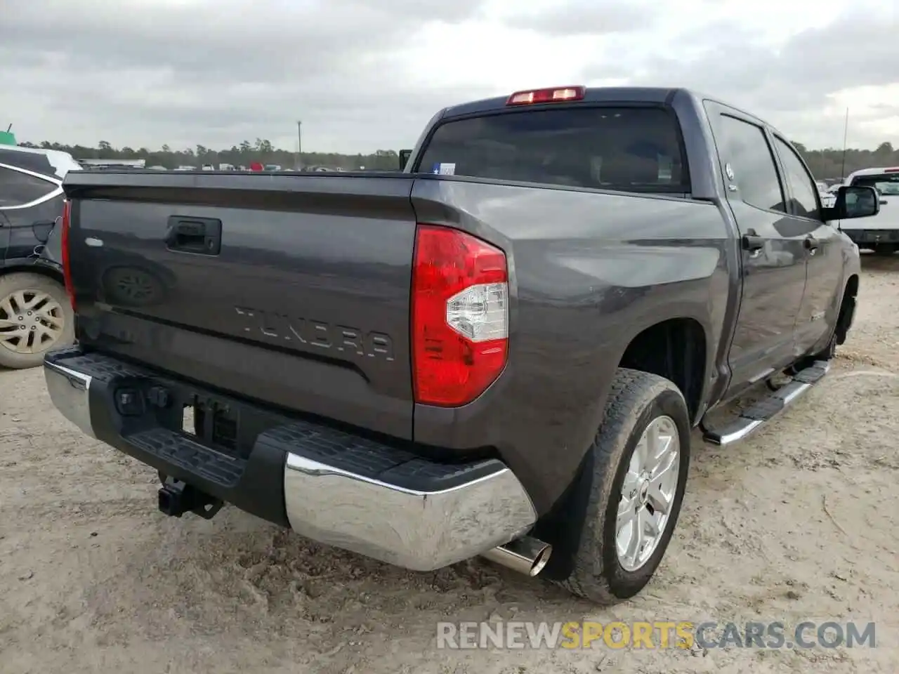 4 Photograph of a damaged car 5TFEM5F10KX142074 TOYOTA TUNDRA 2019