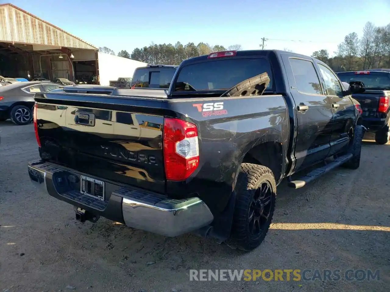 4 Photograph of a damaged car 5TFEM5F10KX143466 TOYOTA TUNDRA 2019