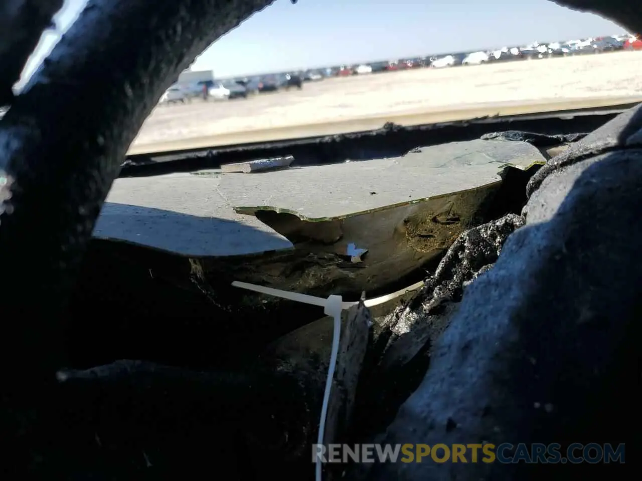9 Photograph of a damaged car 5TFEM5F15KX139994 TOYOTA TUNDRA 2019