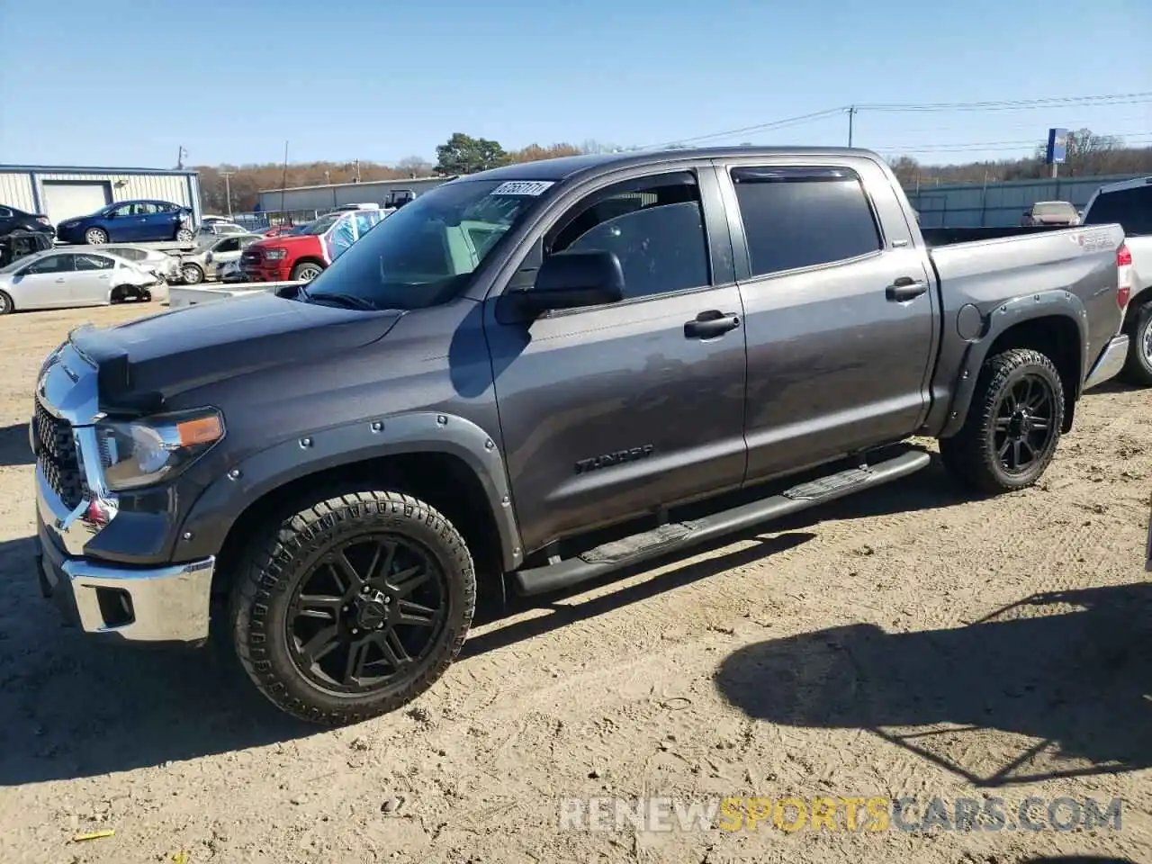 9 Photograph of a damaged car 5TFEM5F18KX137351 TOYOTA TUNDRA 2019