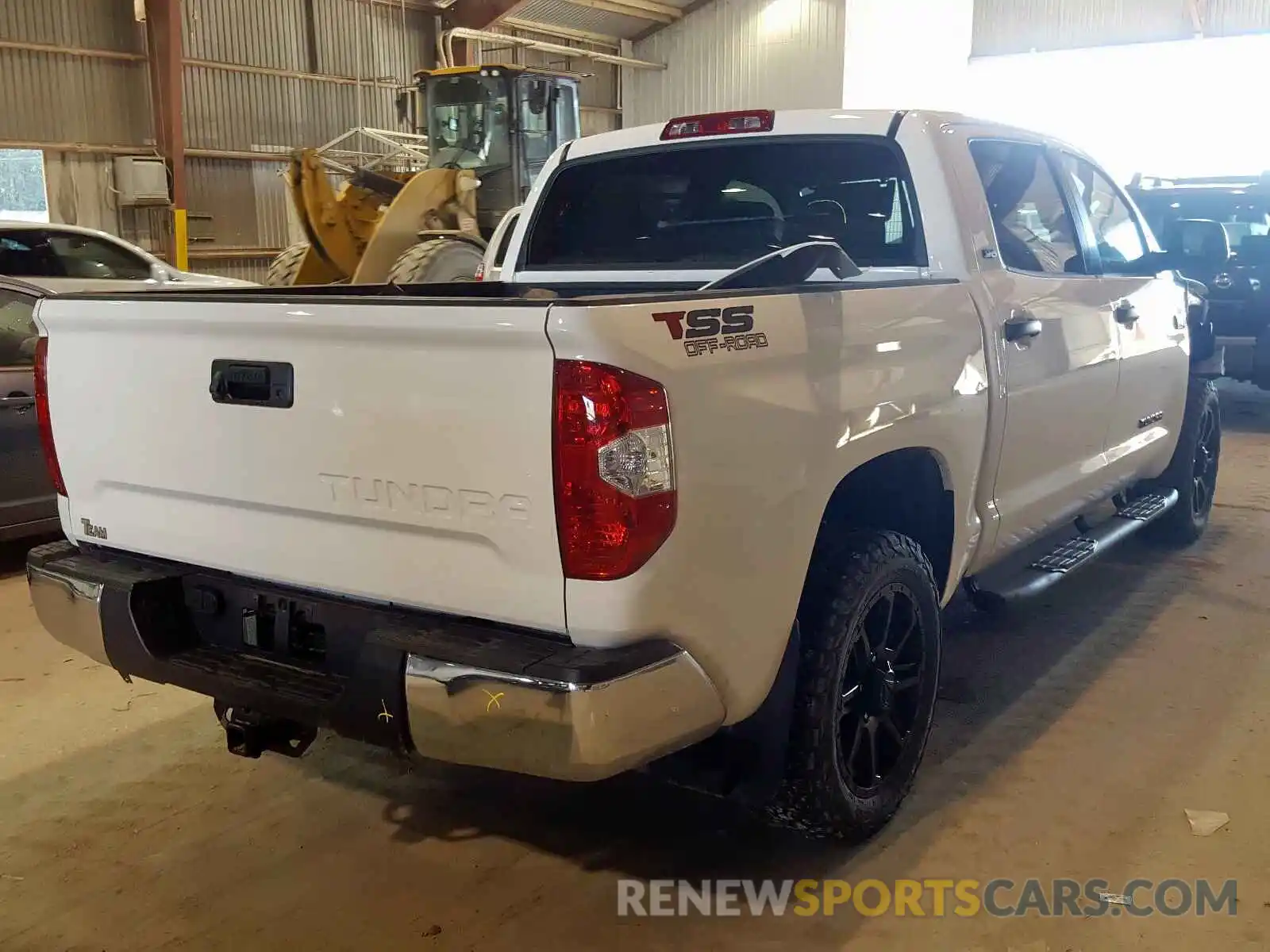 4 Photograph of a damaged car 5TFEY5F10KX244737 TOYOTA TUNDRA 2019