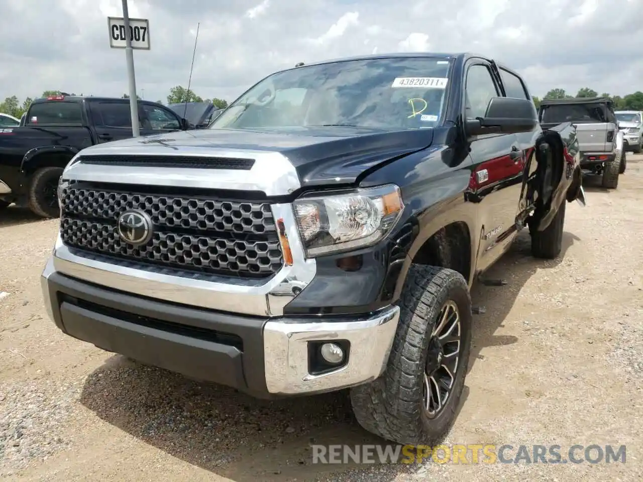 2 Photograph of a damaged car 5TFEY5F10KX250652 TOYOTA TUNDRA 2019