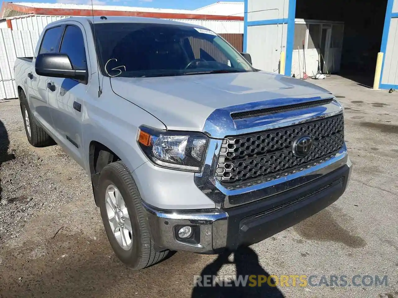 1 Photograph of a damaged car 5TFEY5F12KX251303 TOYOTA TUNDRA 2019