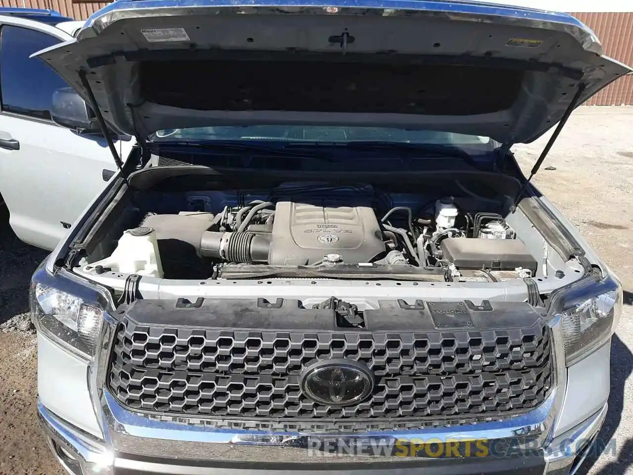 7 Photograph of a damaged car 5TFEY5F12KX251303 TOYOTA TUNDRA 2019