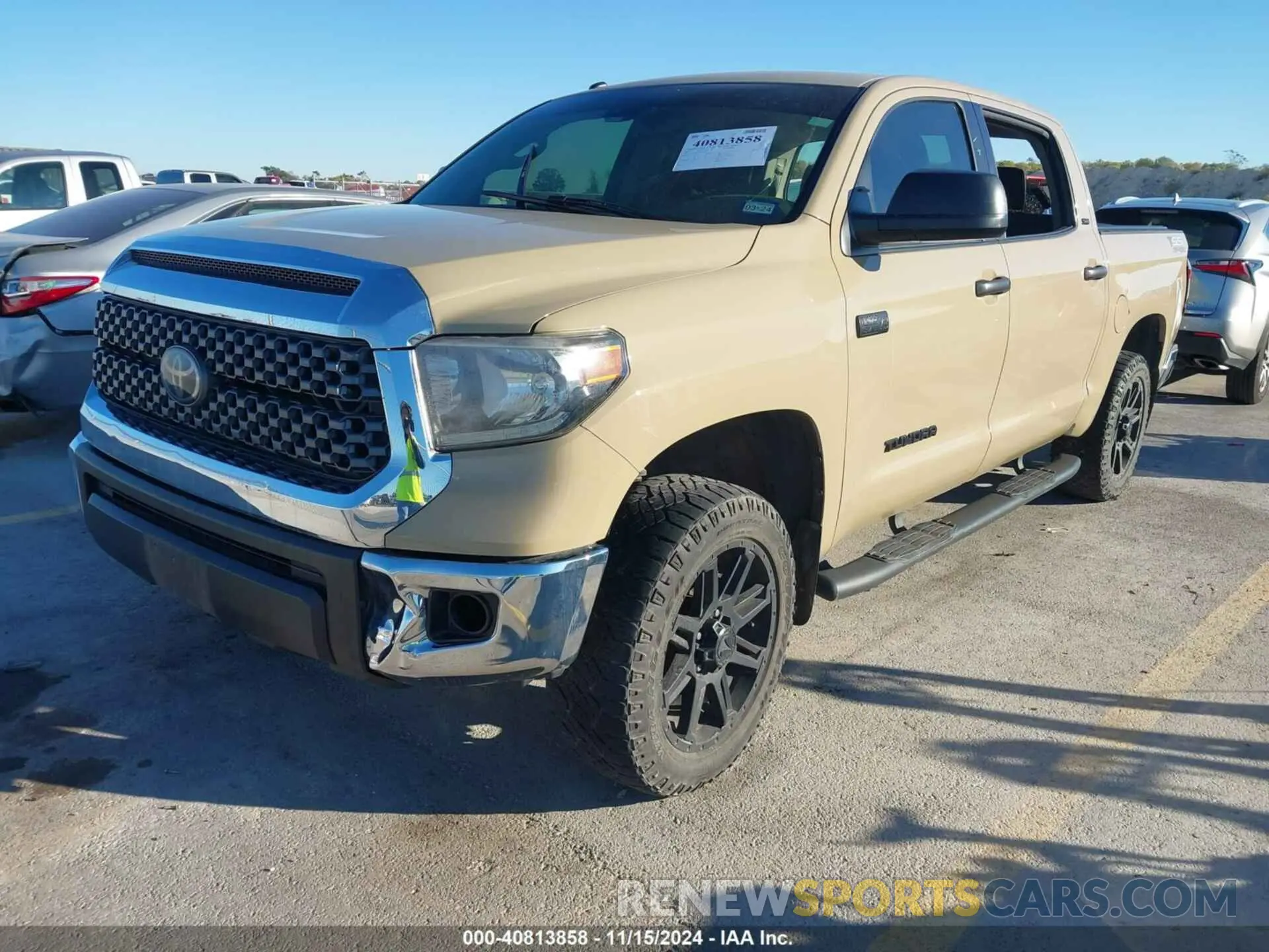 2 Photograph of a damaged car 5TFEY5F13KX251231 TOYOTA TUNDRA 2019