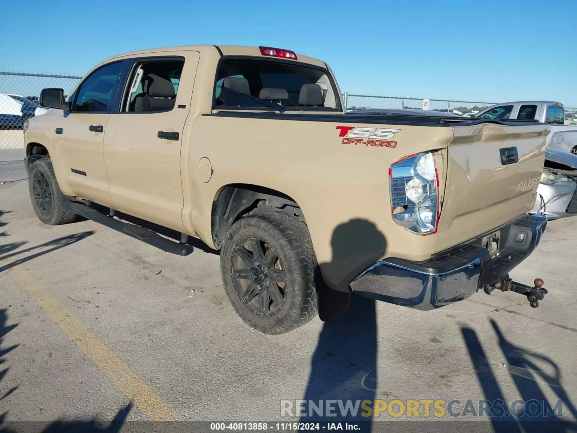 3 Photograph of a damaged car 5TFEY5F13KX251231 TOYOTA TUNDRA 2019