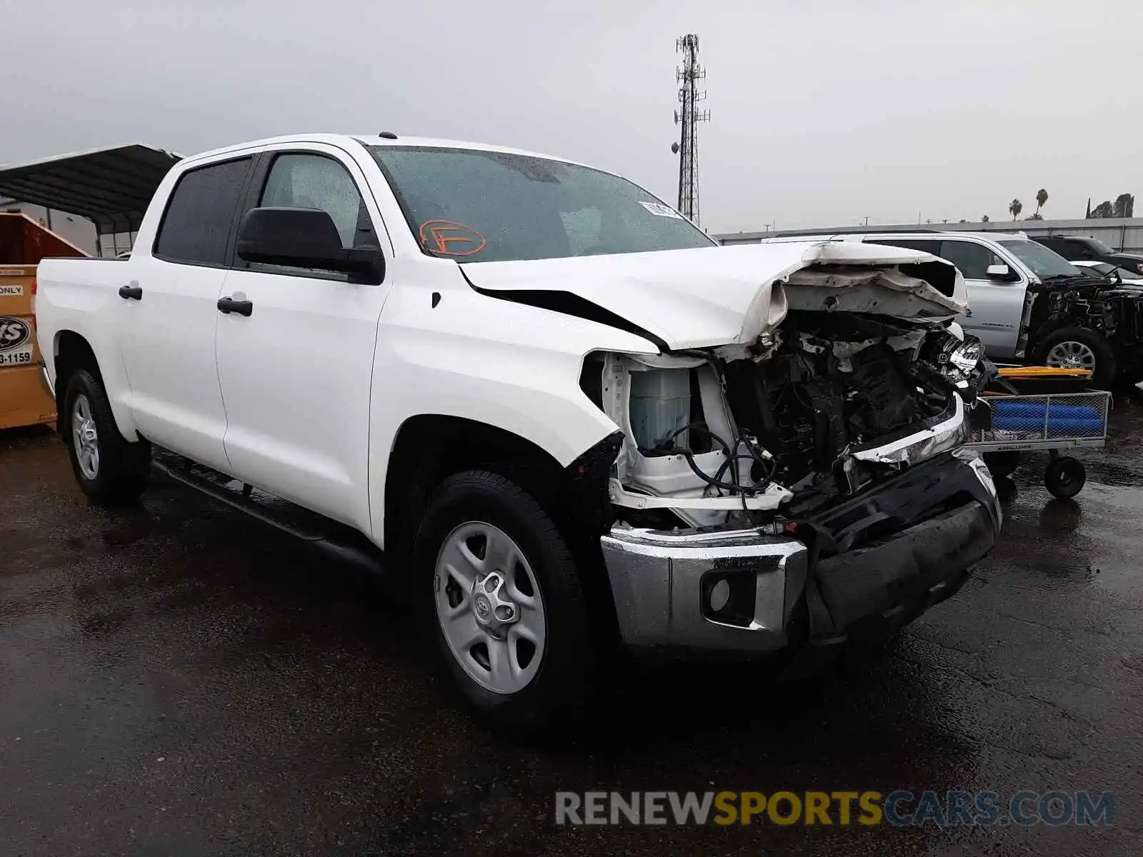 1 Photograph of a damaged car 5TFEY5F14KX250282 TOYOTA TUNDRA 2019