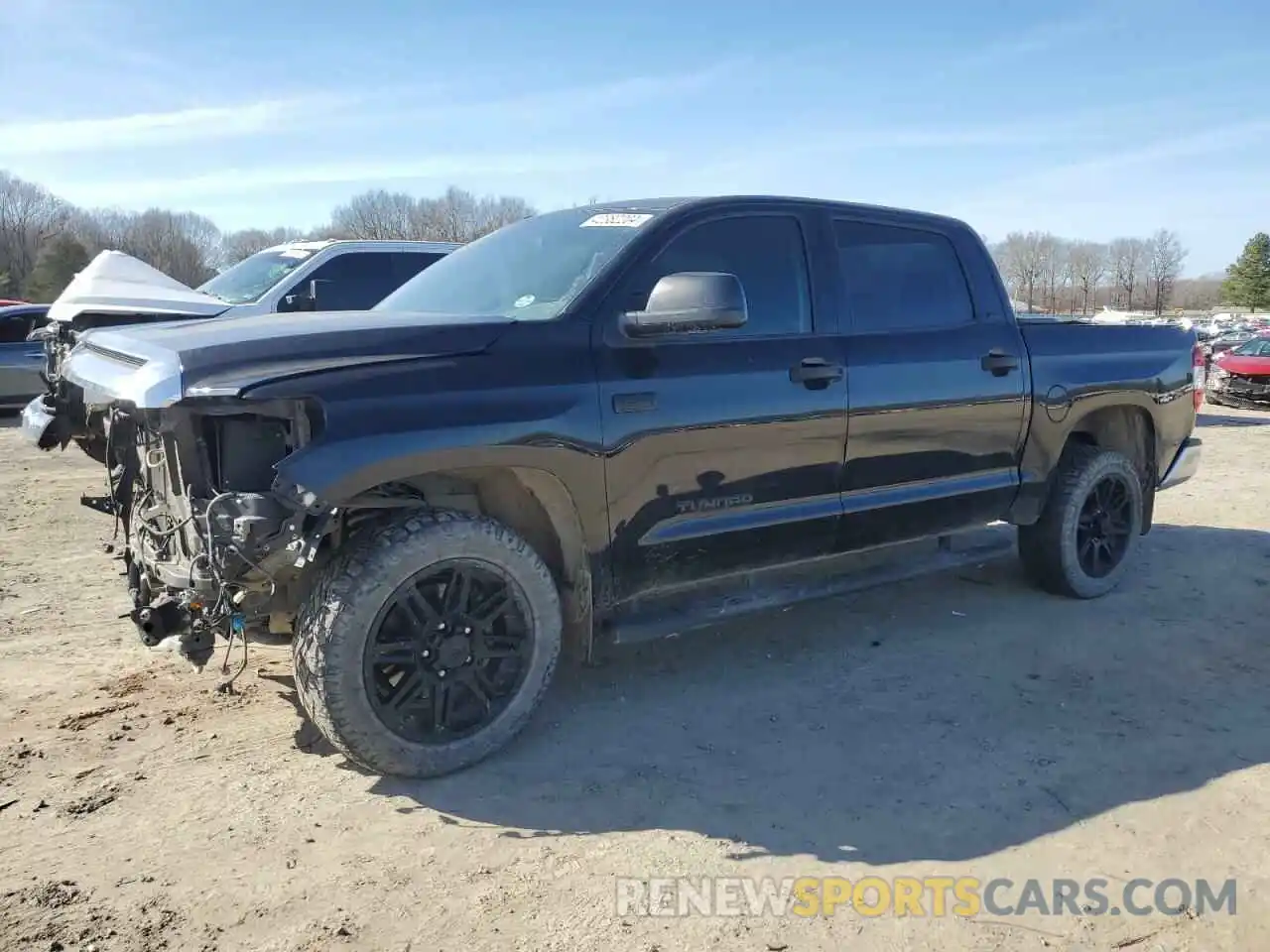 1 Photograph of a damaged car 5TFEY5F15KX249769 TOYOTA TUNDRA 2019