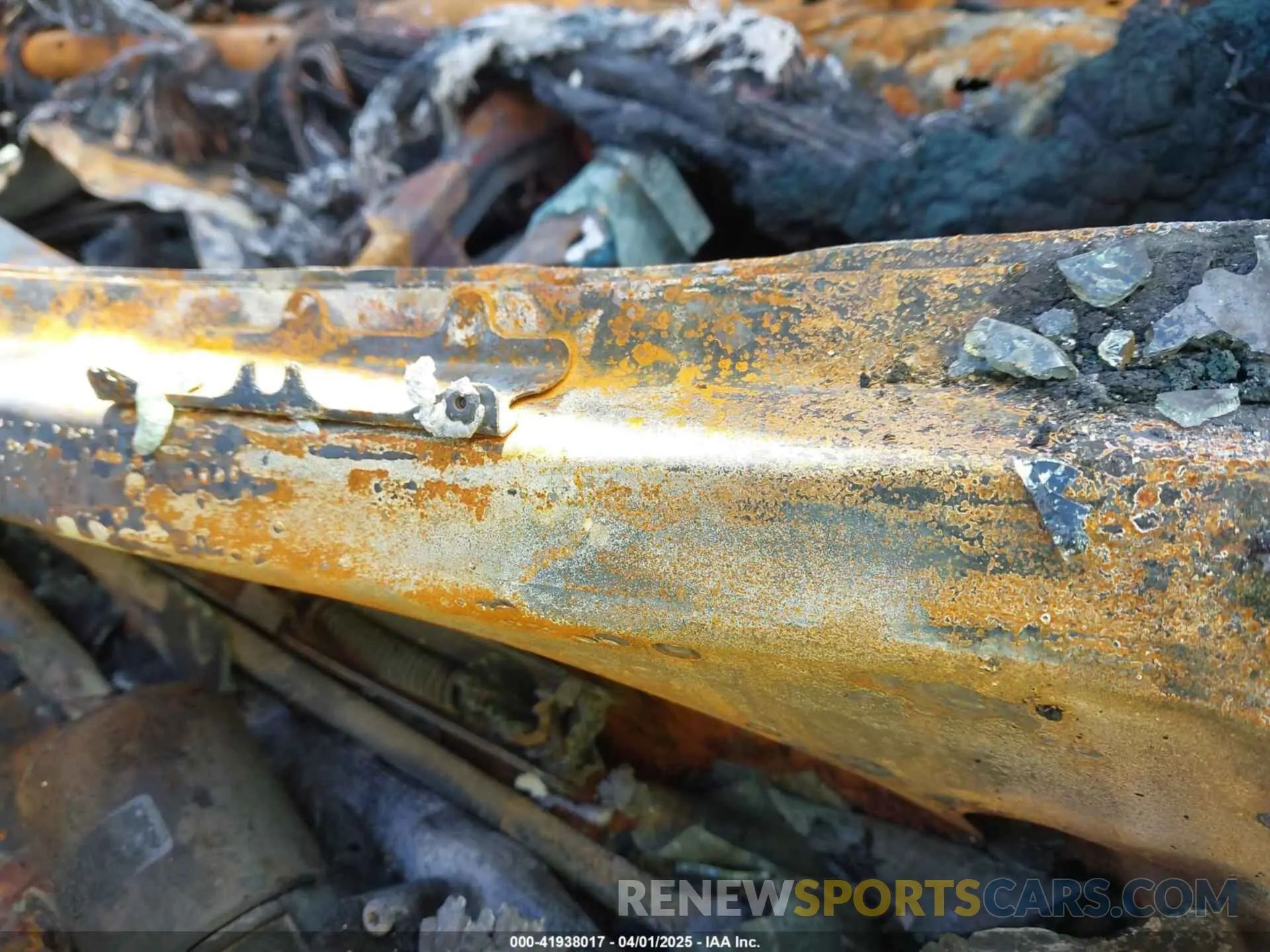 9 Photograph of a damaged car 5TFEY5F17KX245187 TOYOTA TUNDRA 2019
